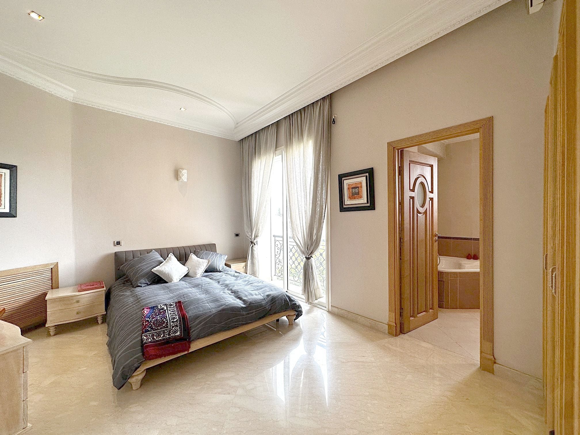 Villa 1034 m² f La Colline — 16