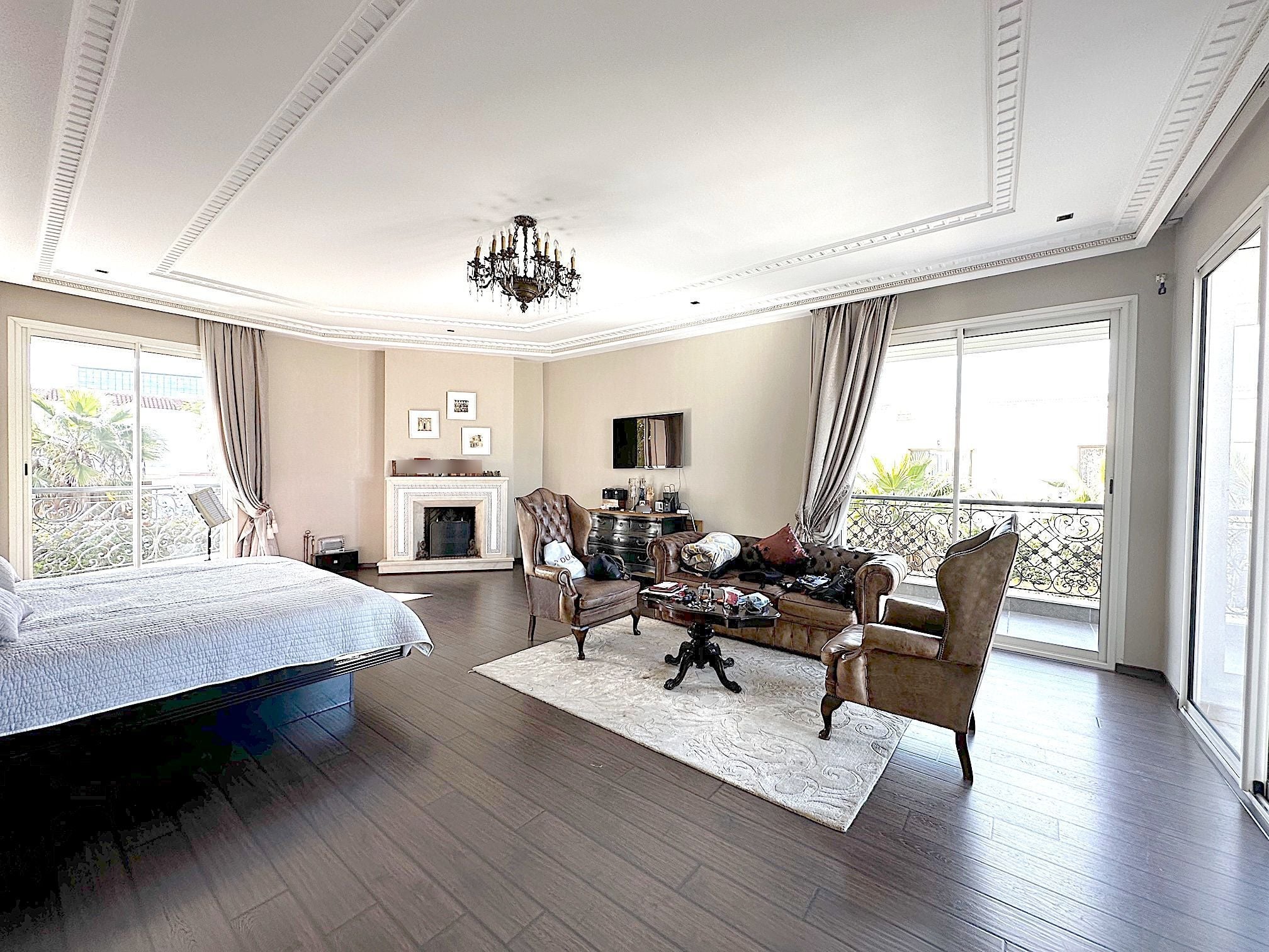 Villa 1034 m² f La Colline — 9