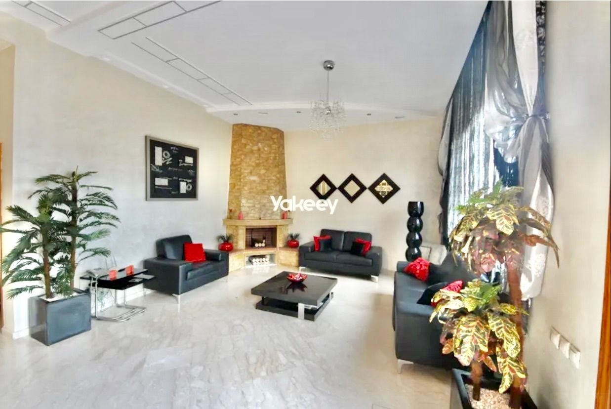 Villa — Casablanca