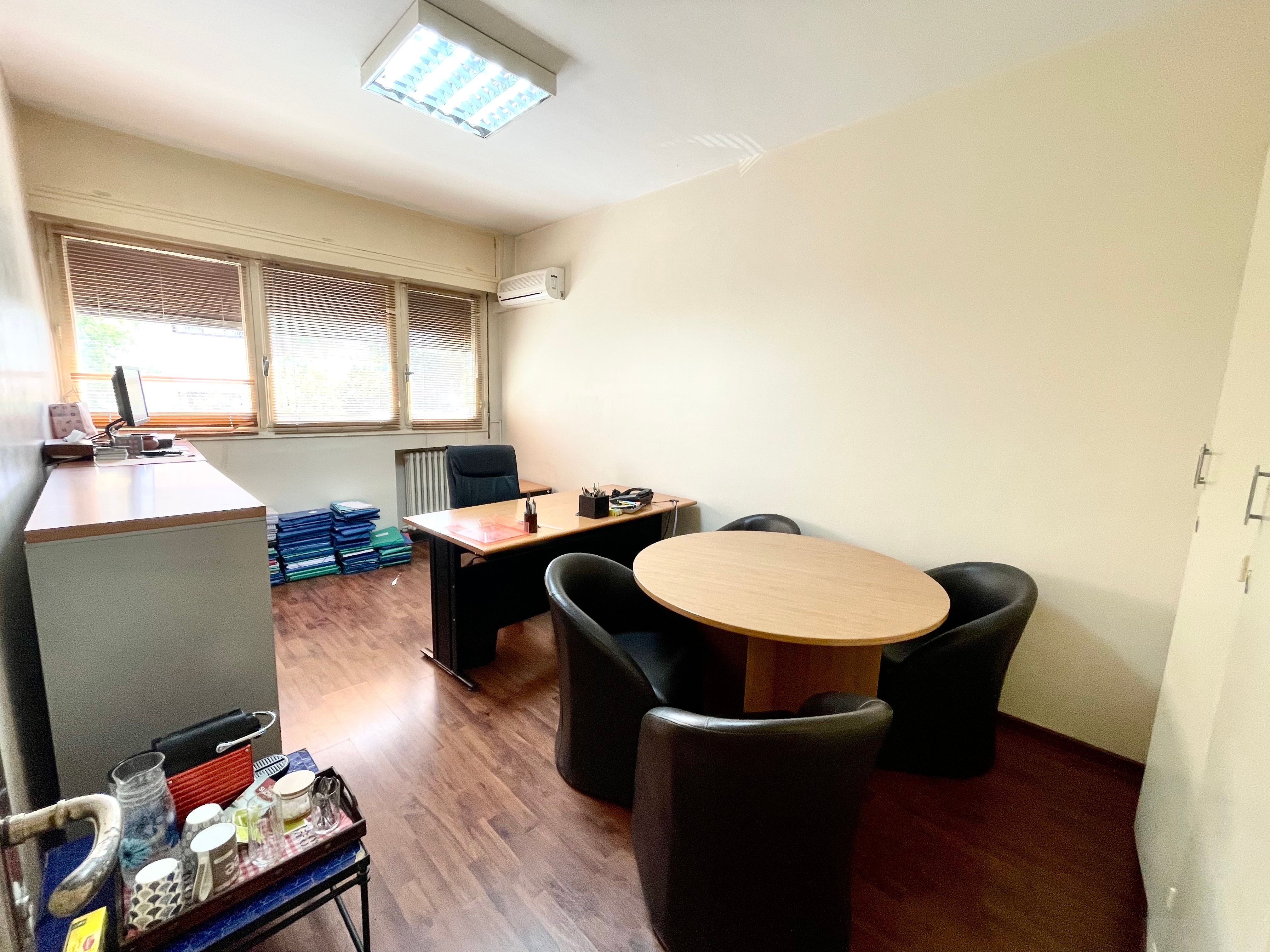 Bureau — Casablanca — 5