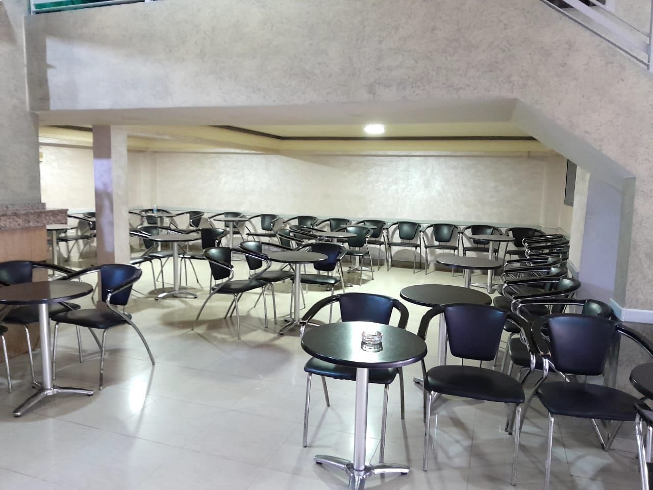 Local commercial — Casablanca — 2