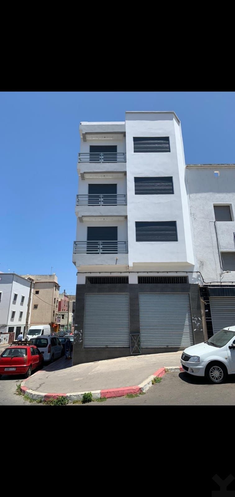 Local commercial — Casablanca — 2
