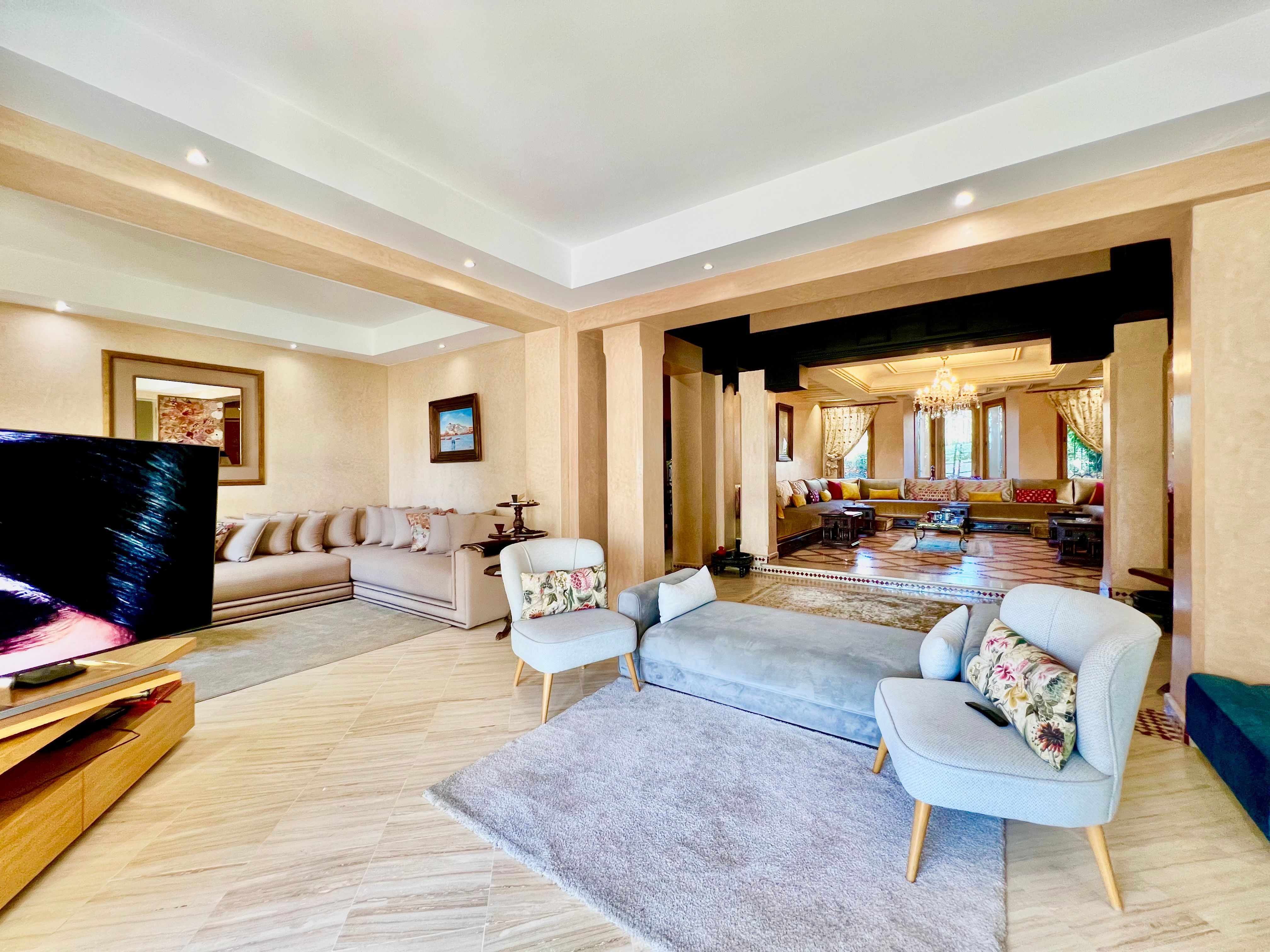 Villa 385 m² à Sidi Maarouf — 9
