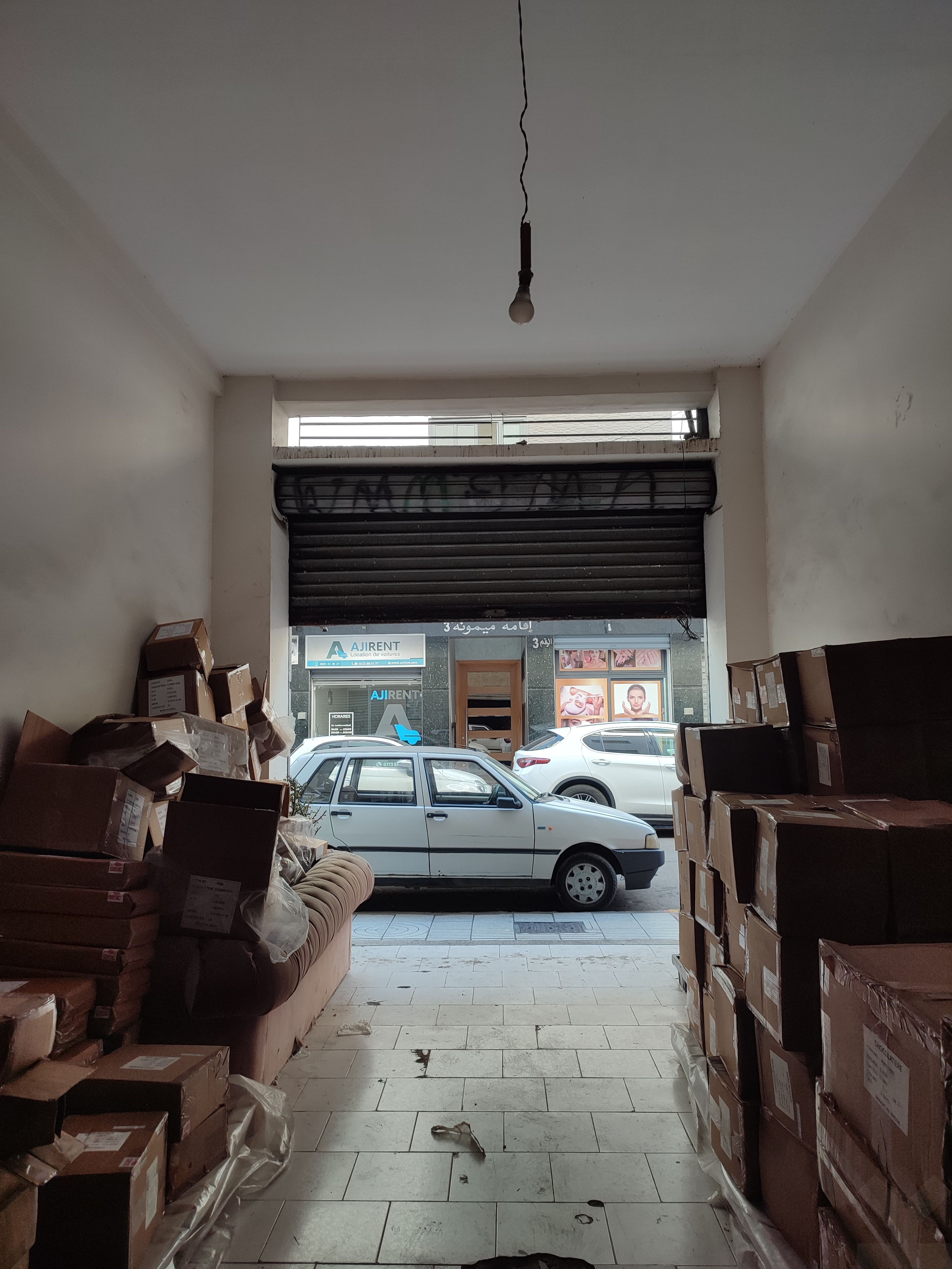 Local commercial — Casablanca — 3