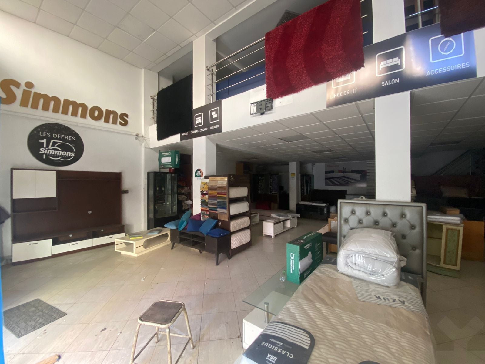 Local commercial — Casablanca — 4