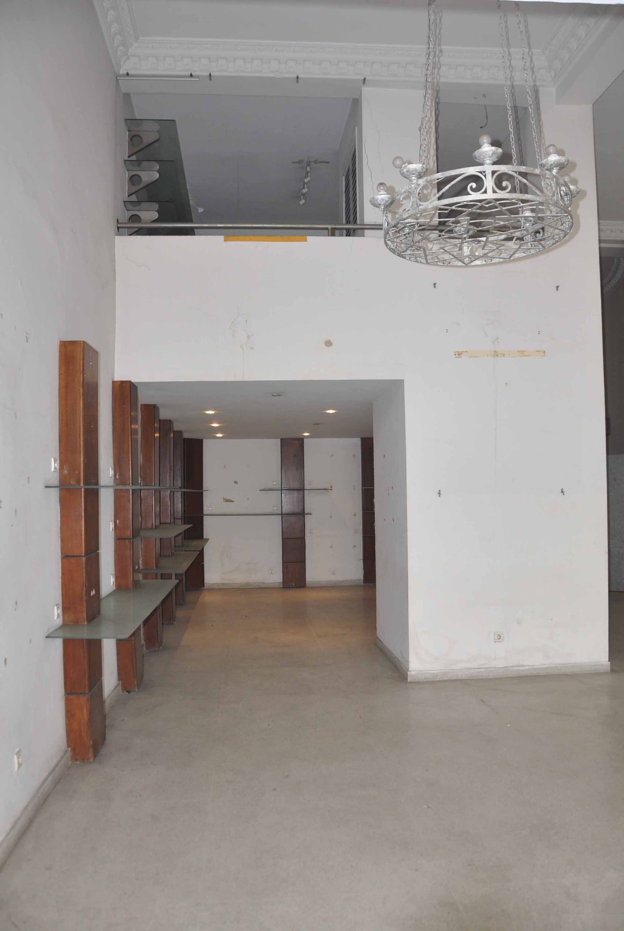 Local commercial — Casablanca — 4