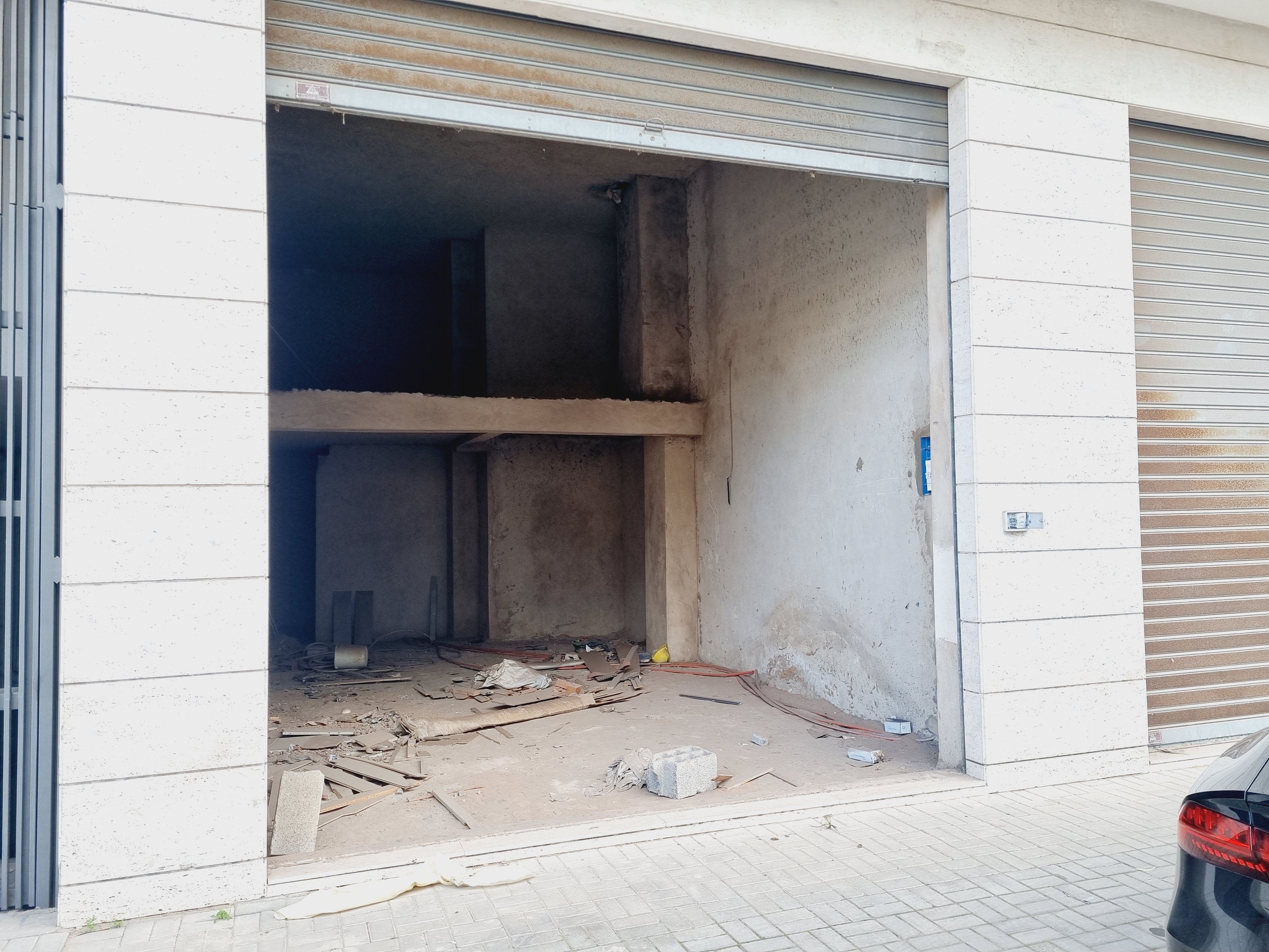 Local commercial — Casablanca