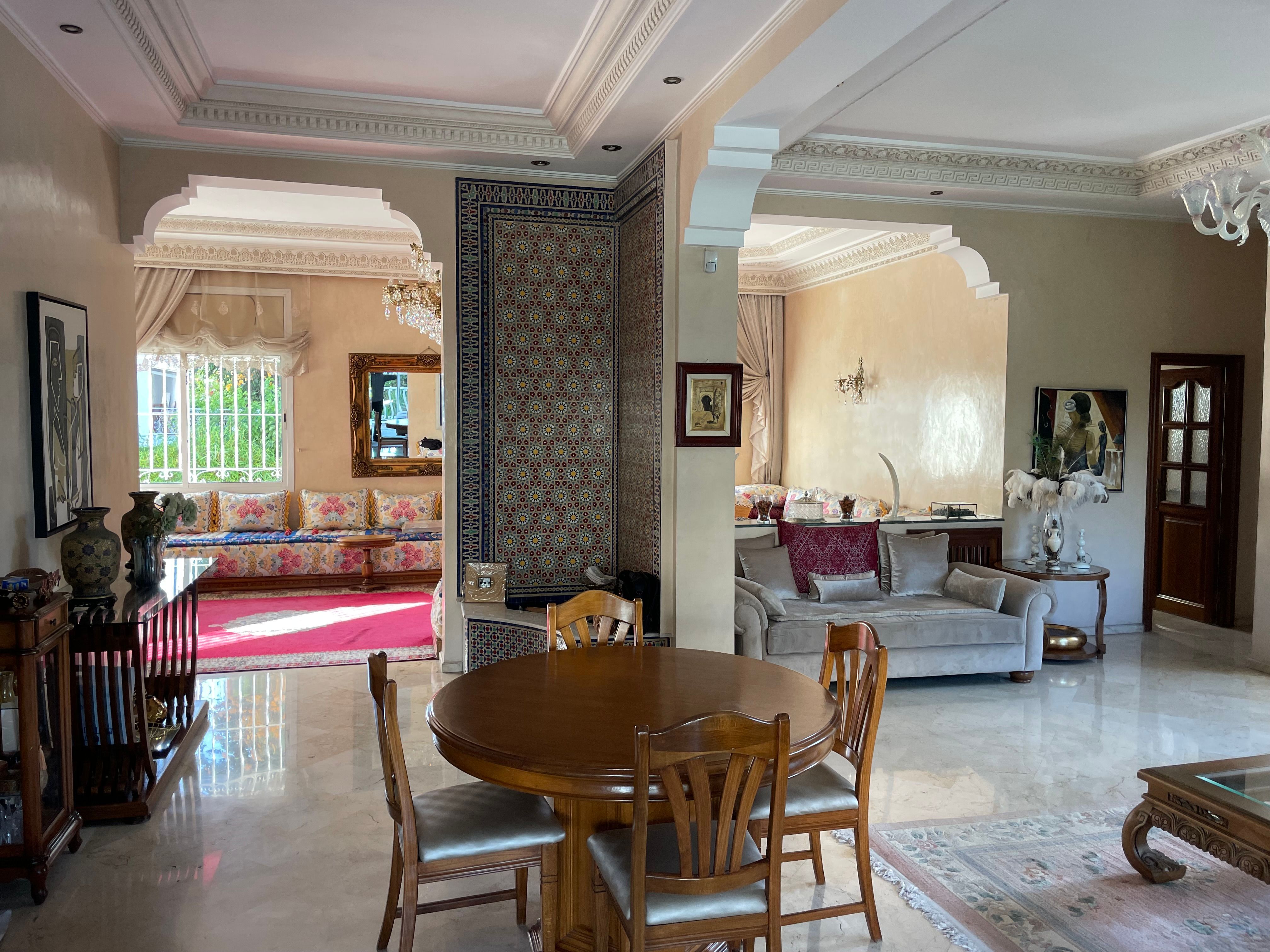 Villa — Casablanca