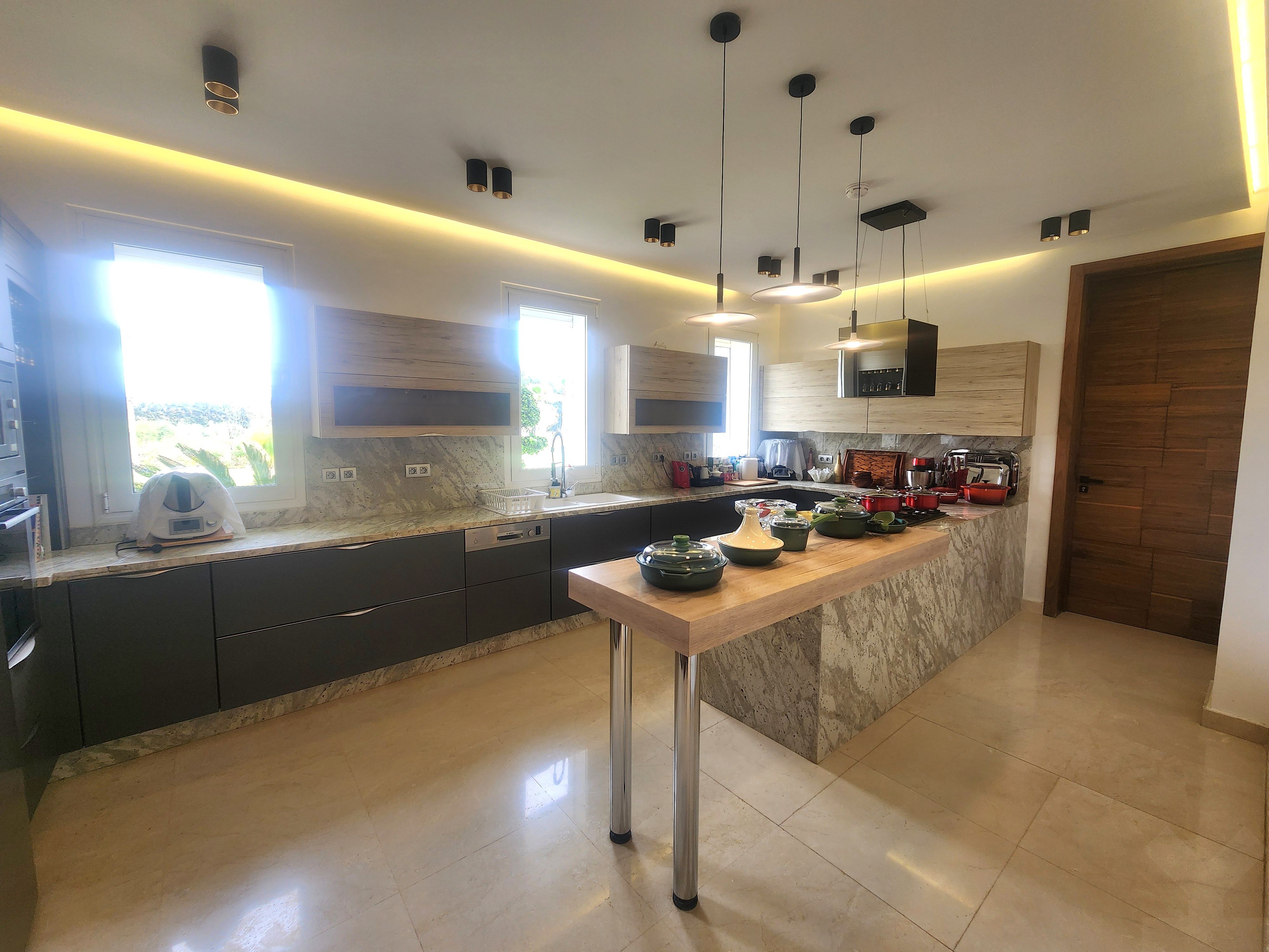 Villa 20000 m² f Sakhrate Ennemra — 24