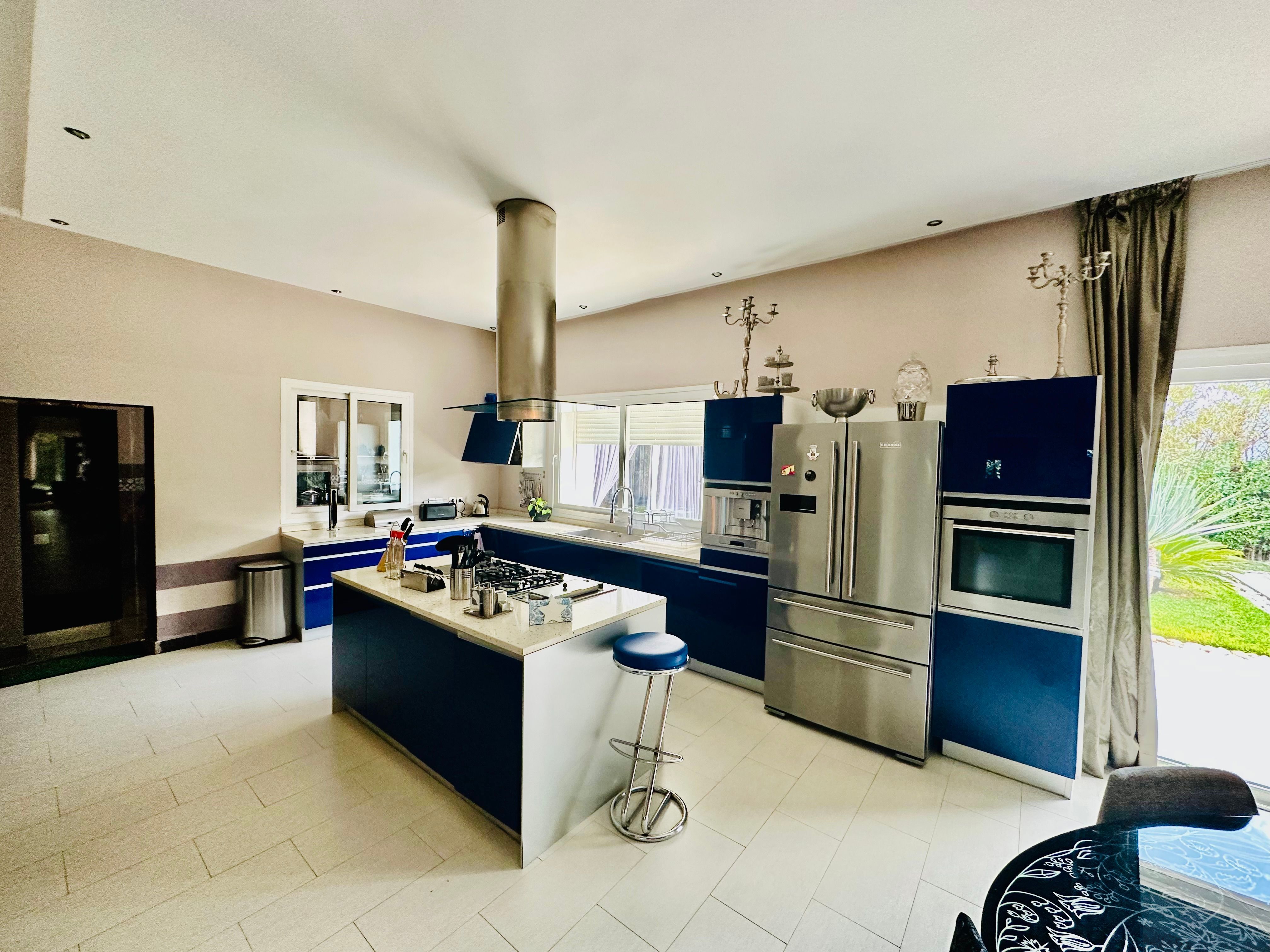 Villa 881 m² f Bouskoura — 10
