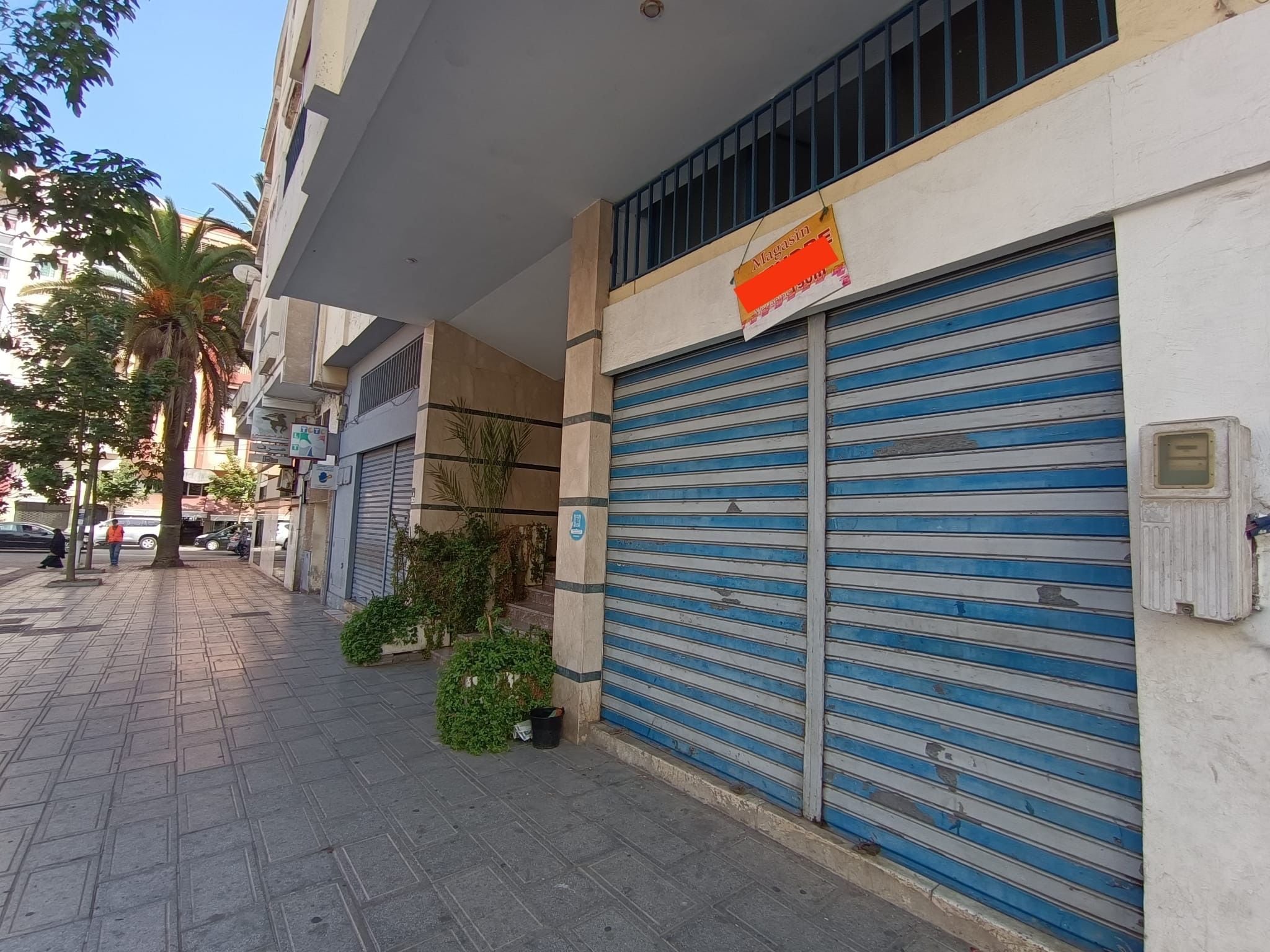 Local commercial — Casablanca
