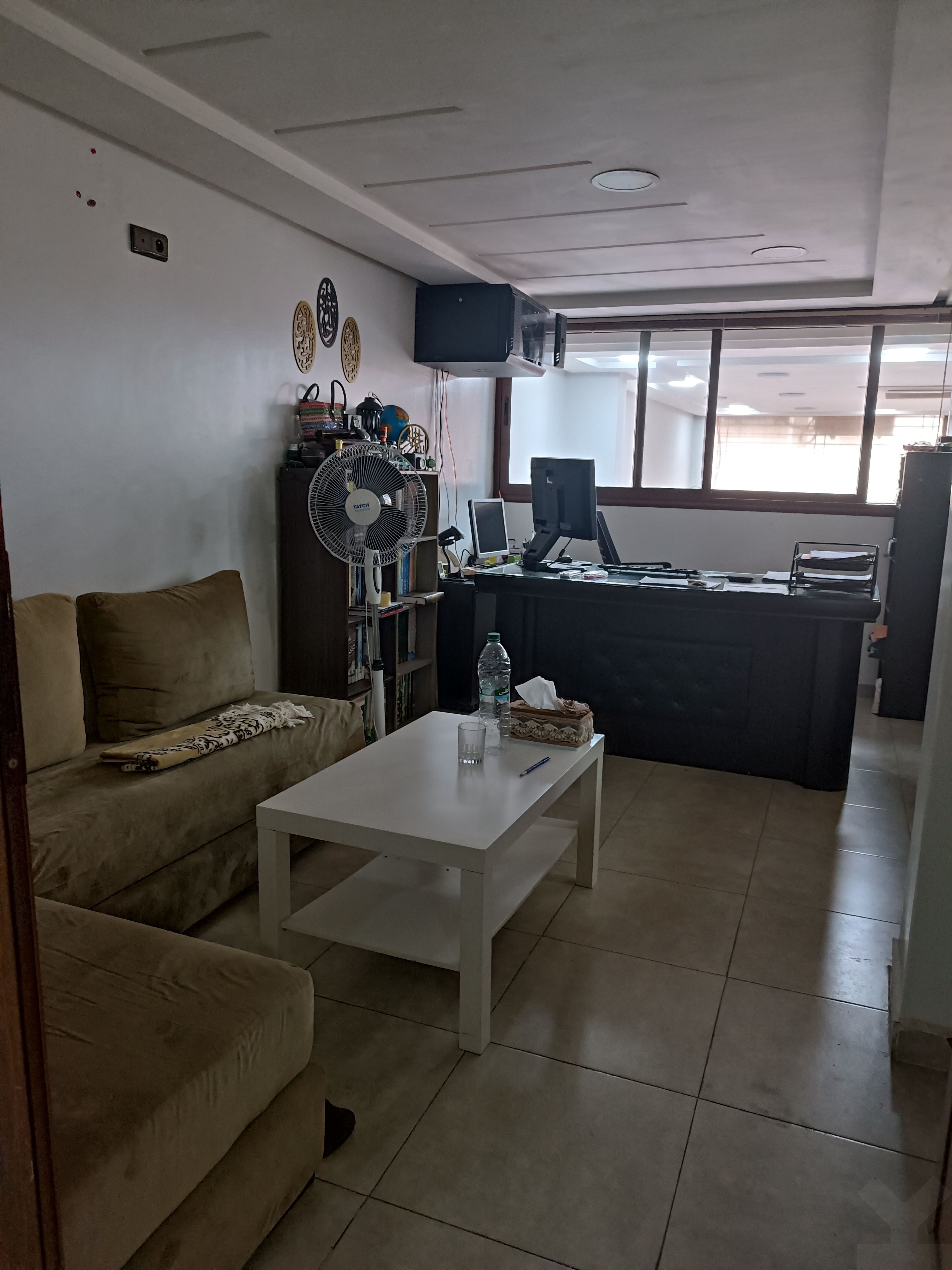 Local commercial — Casablanca — 3