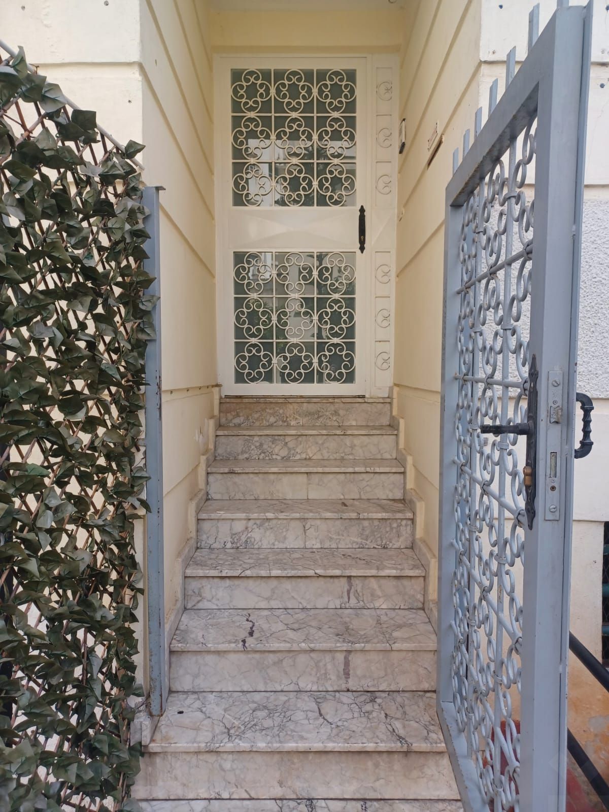 Bureau — Casablanca