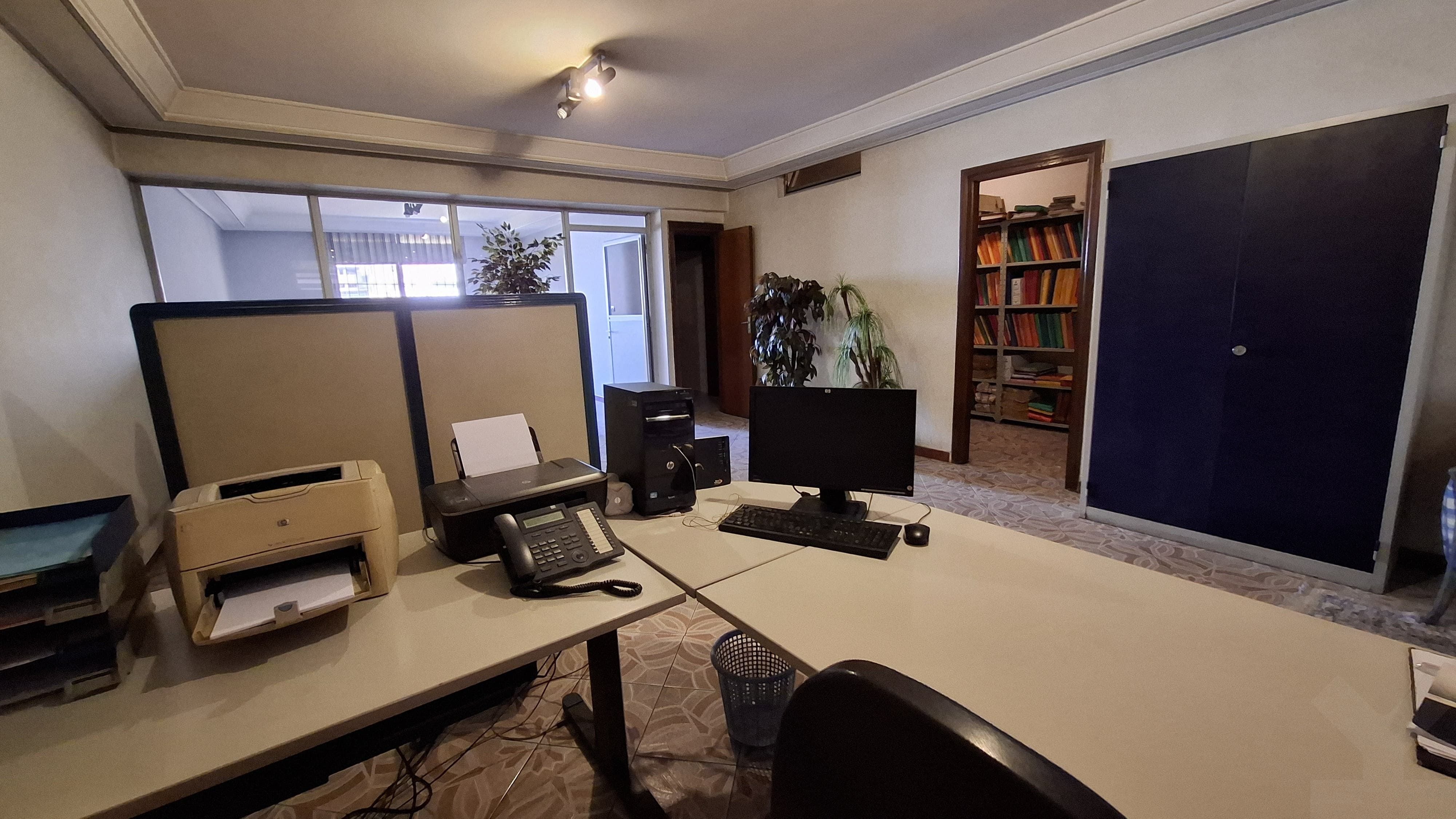 Bureau — Casablanca — 5