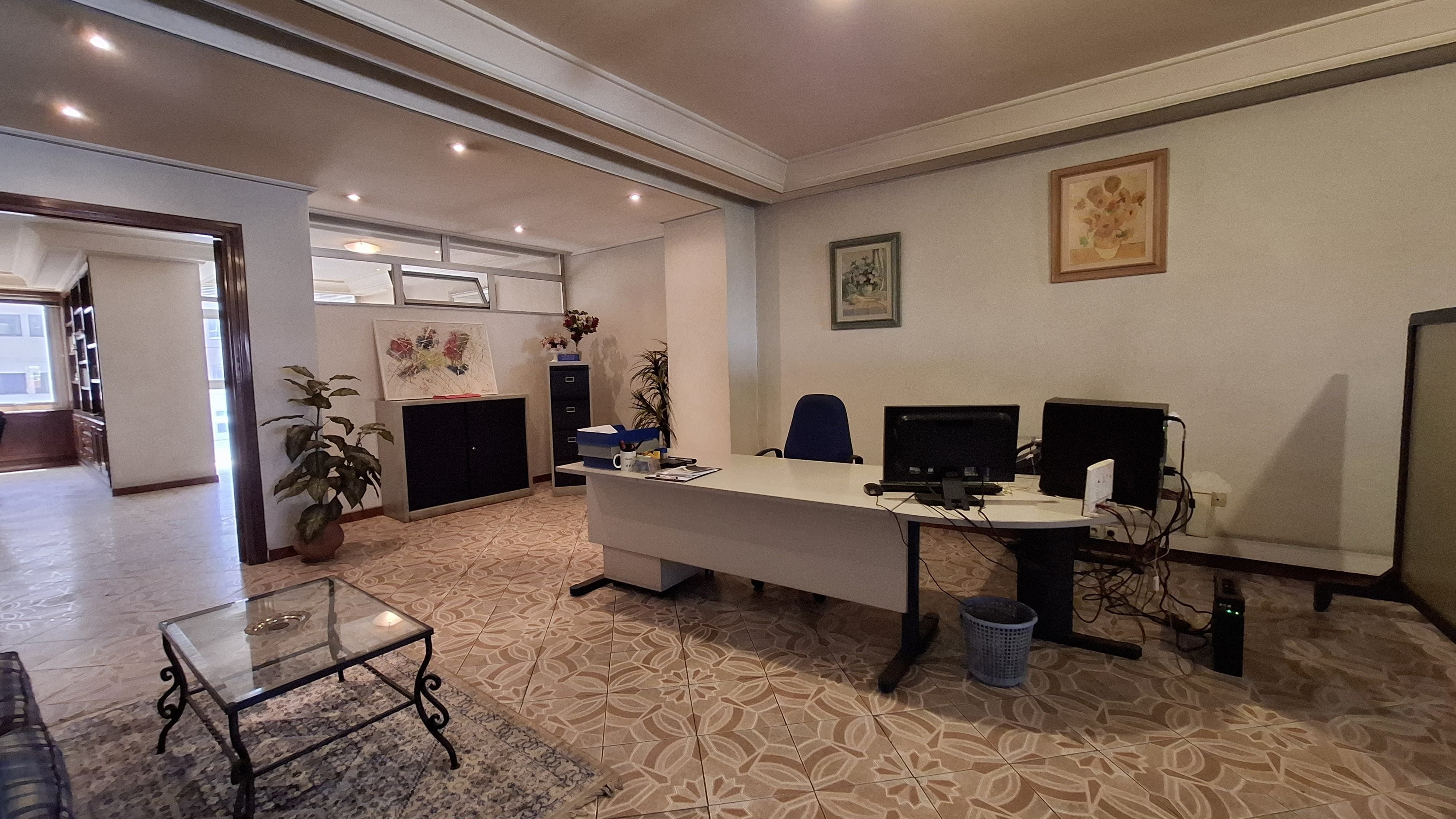 Bureau — Casablanca — 6