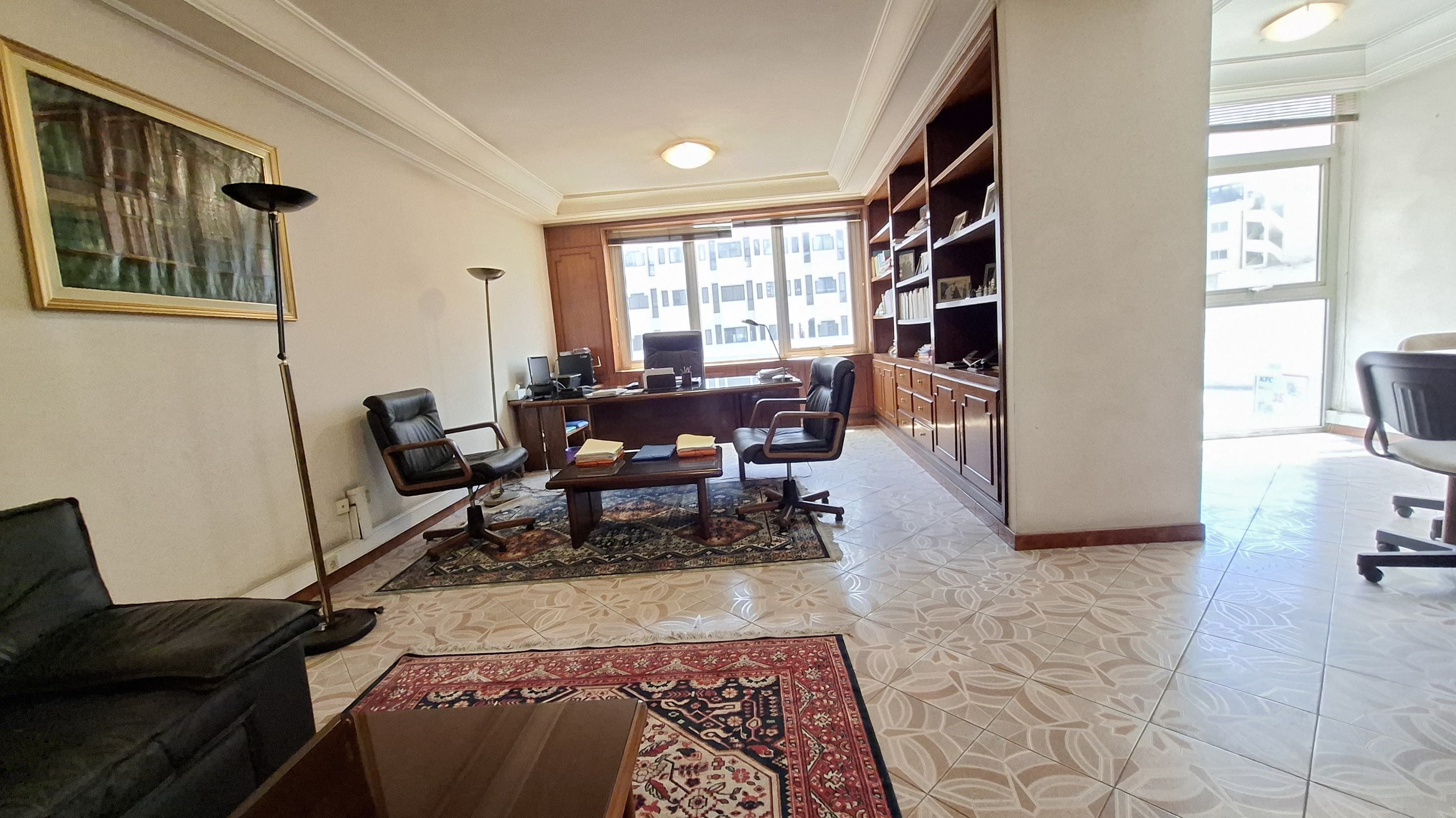 Bureau — Casablanca — 2