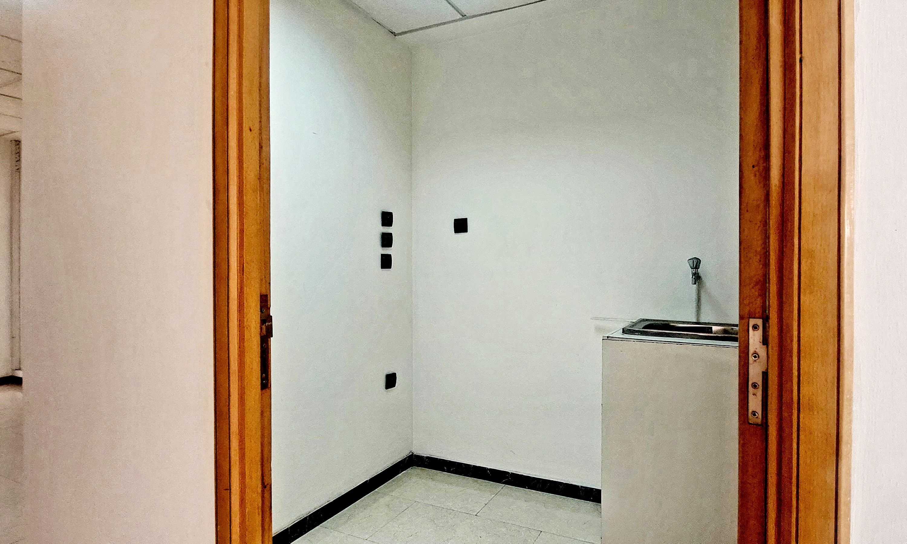 Bureau — Casablanca — 5