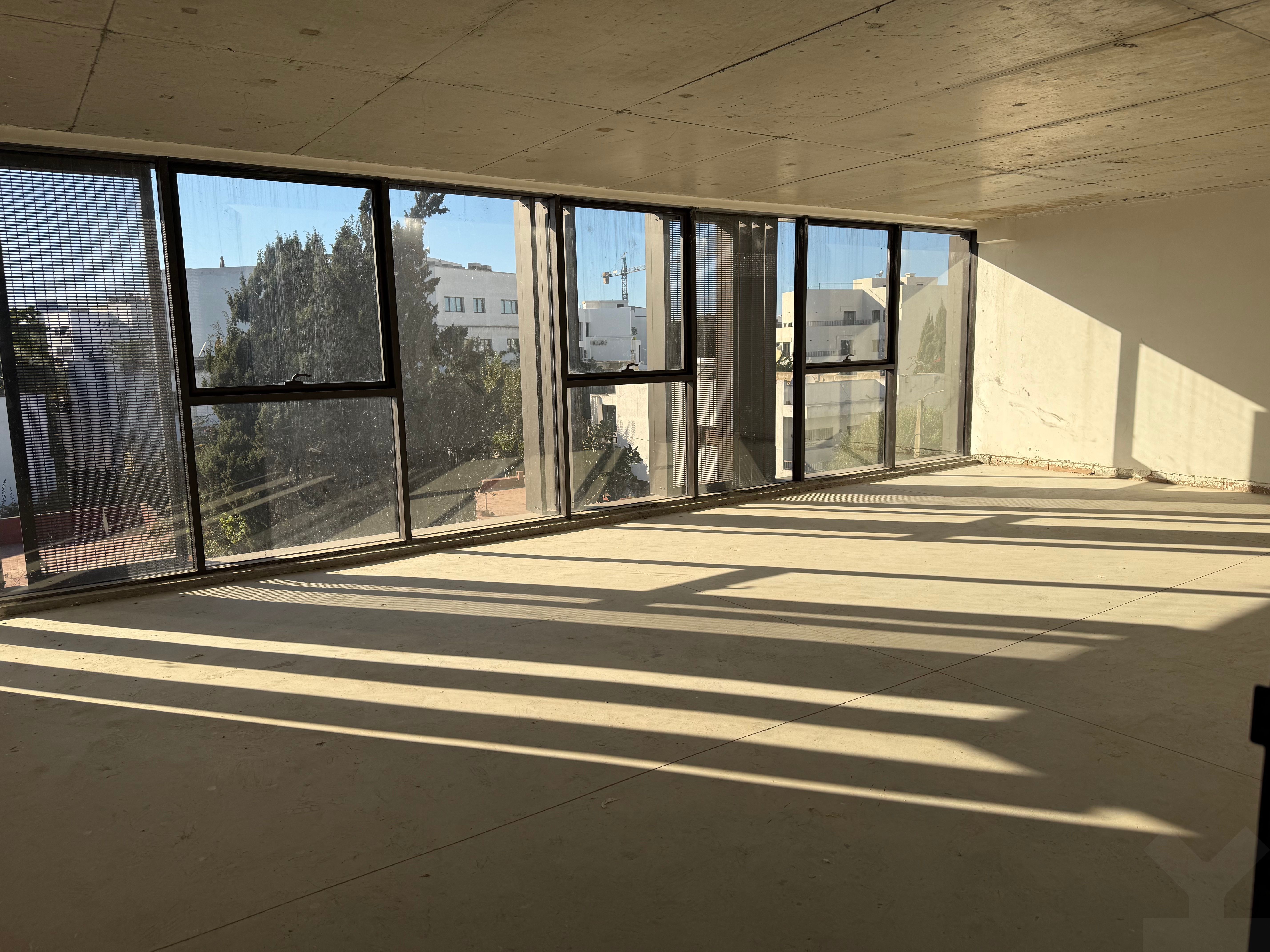 Bureau — Casablanca — 3