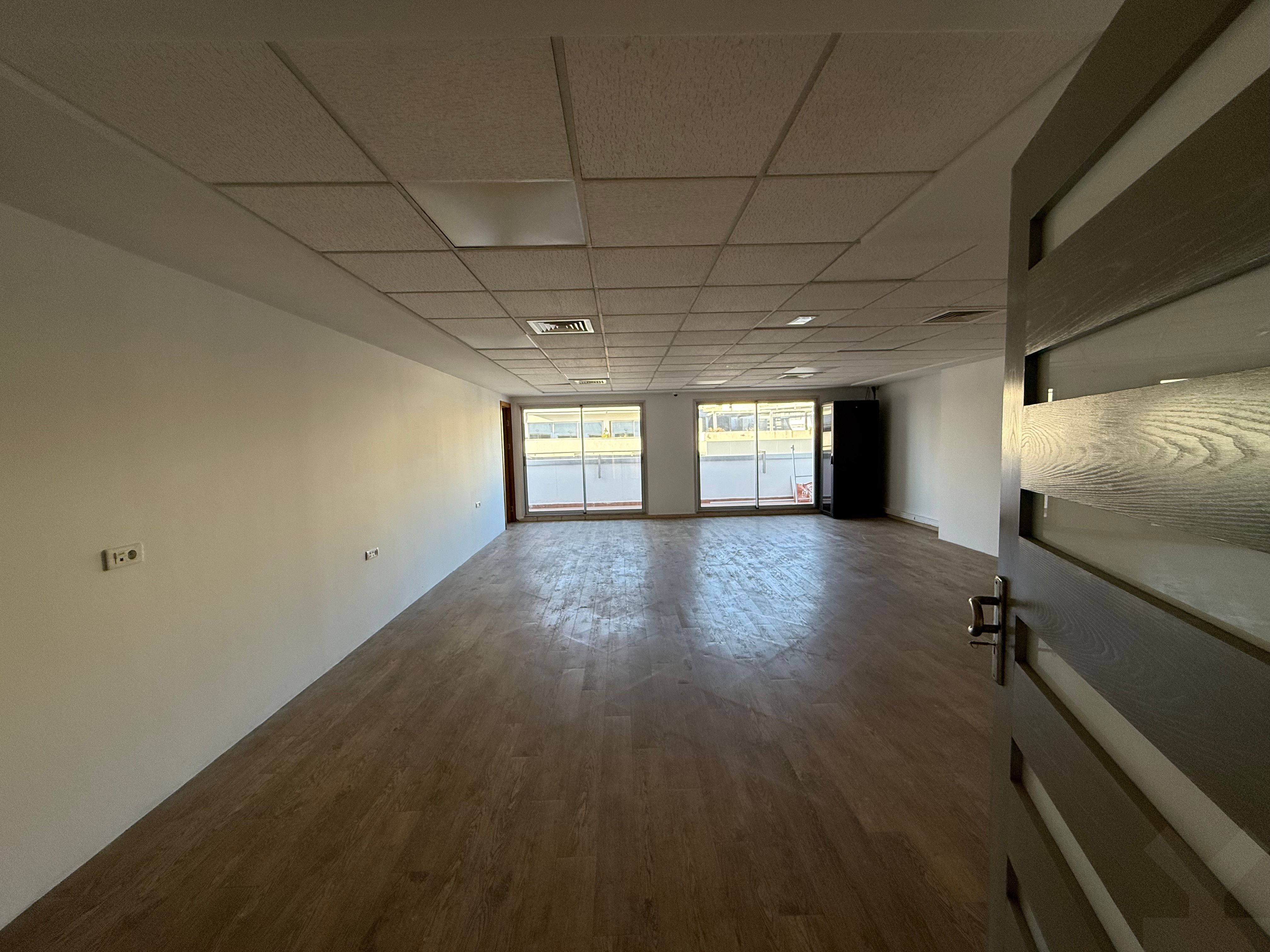 Bureau 129 m² à Palmier (Maarif) — 8
