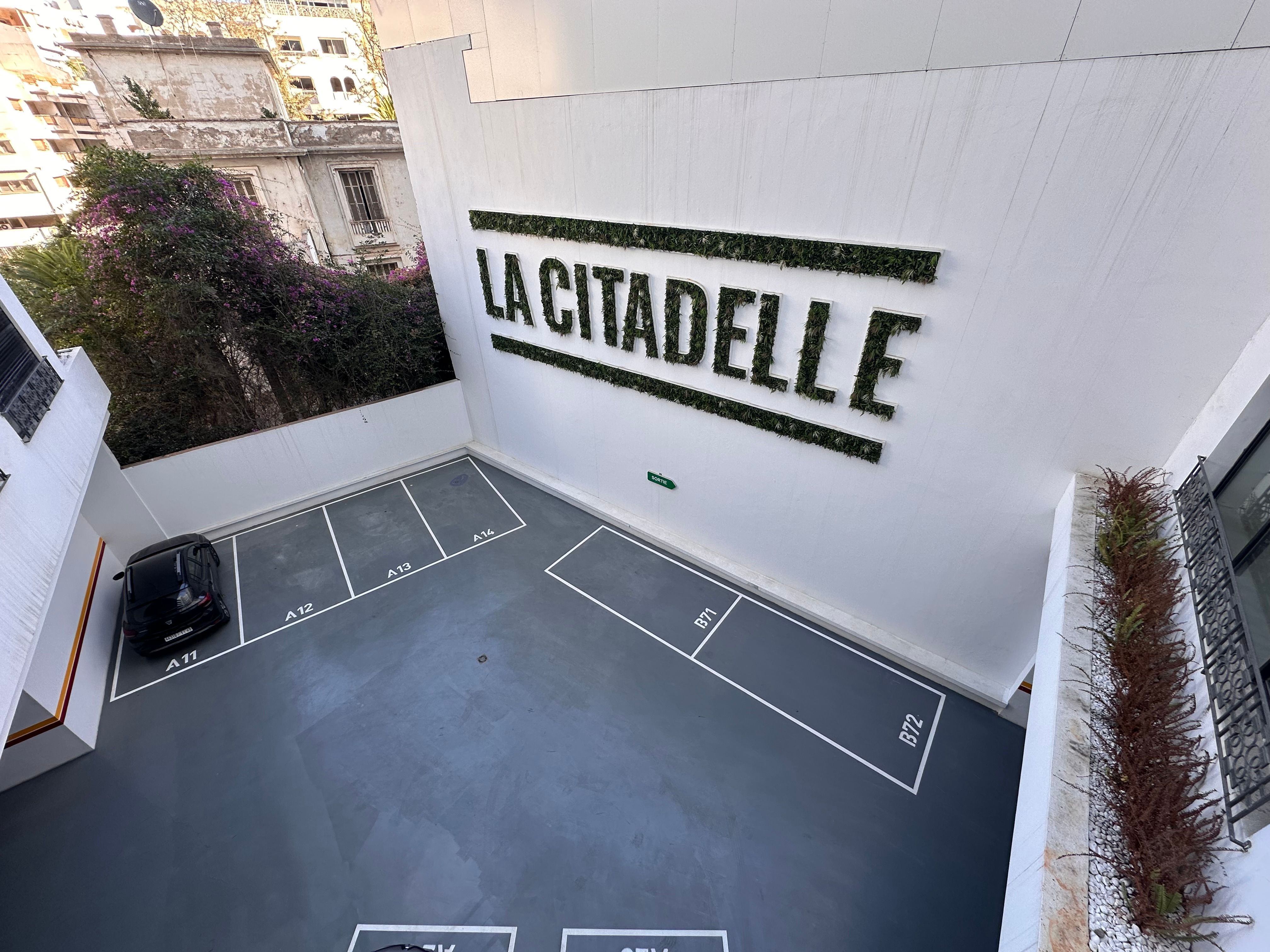 Bureau — Casablanca — 6