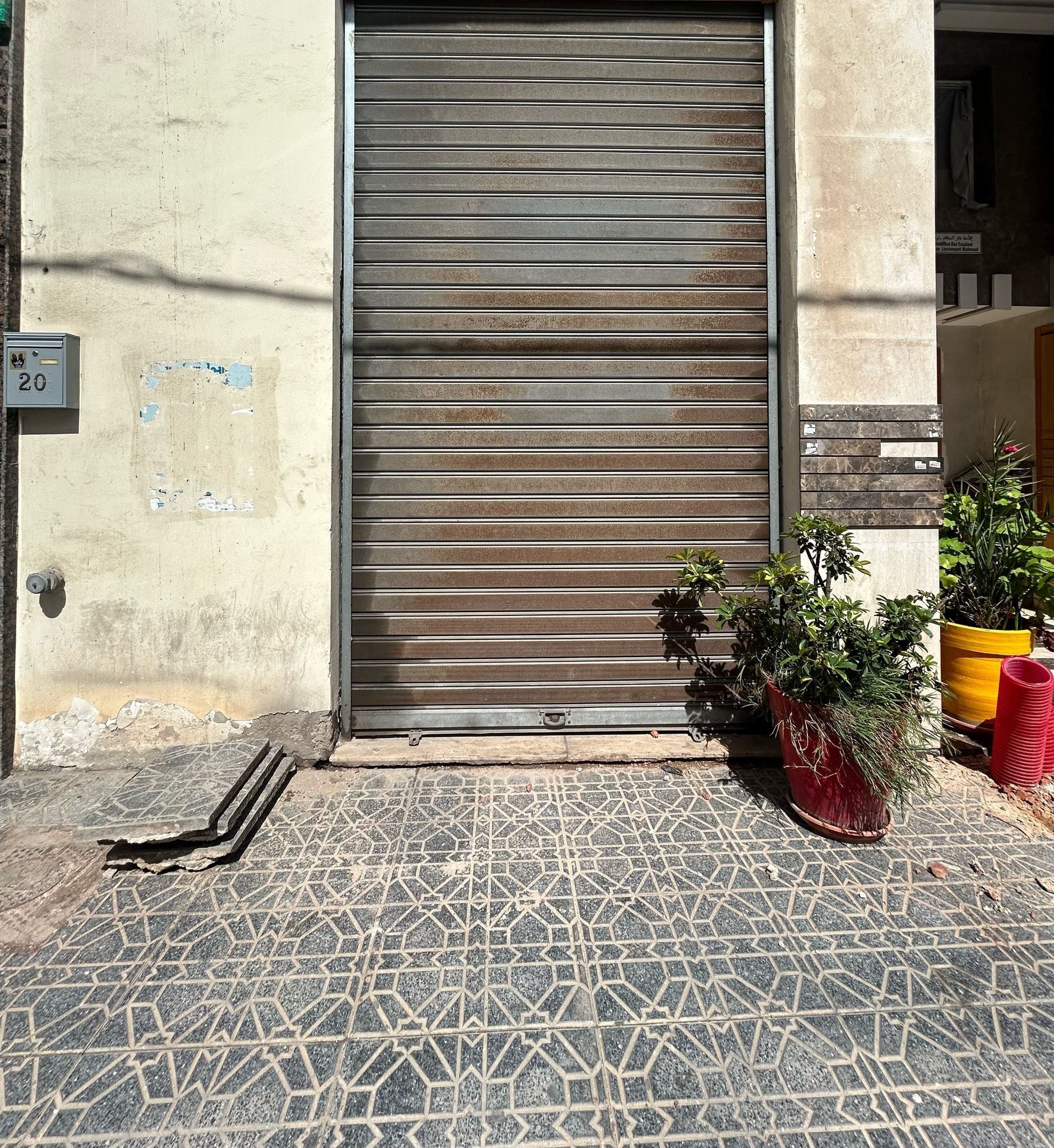Local commercial — Casablanca — 4