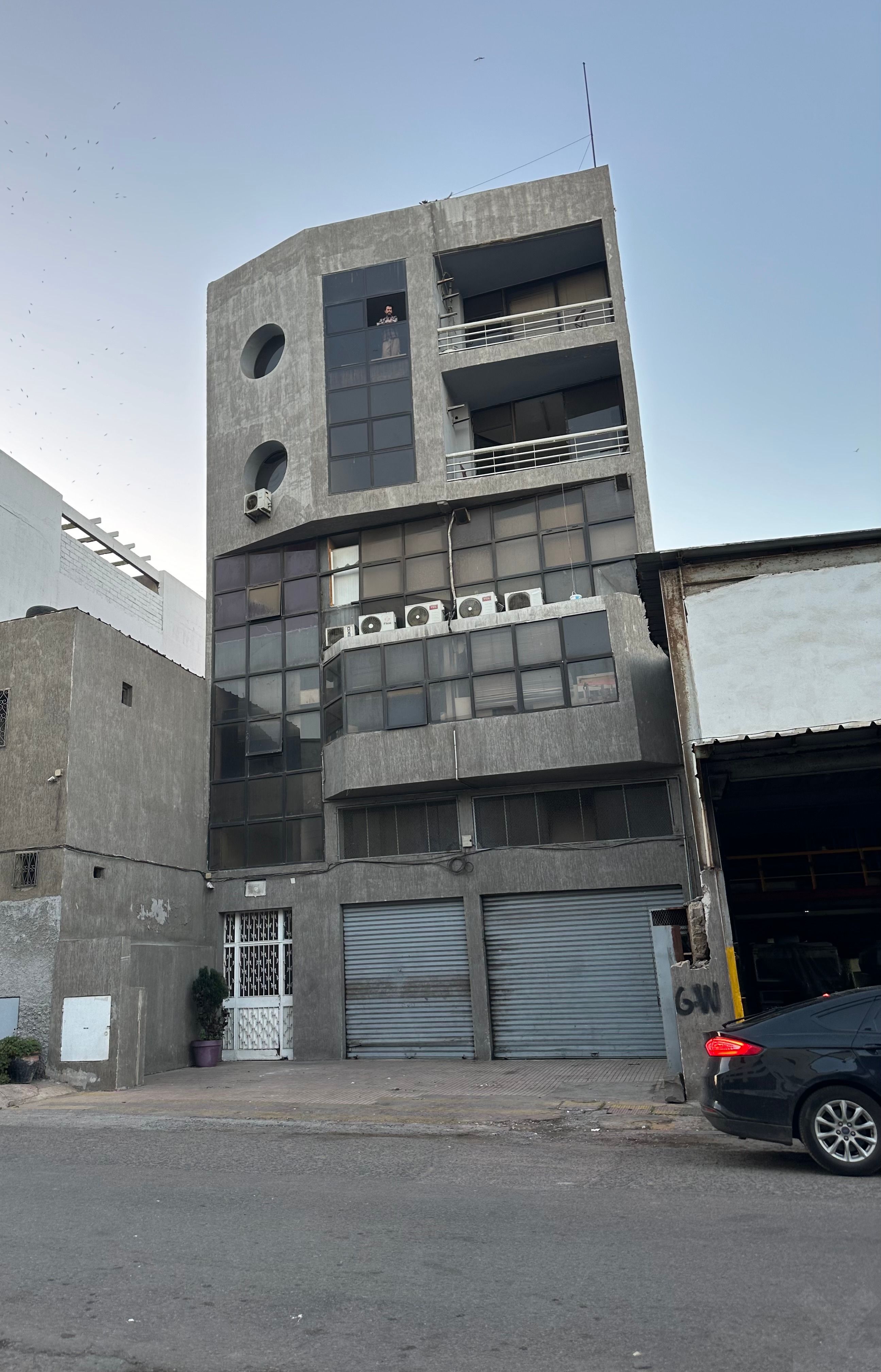 Local commercial — Casablanca