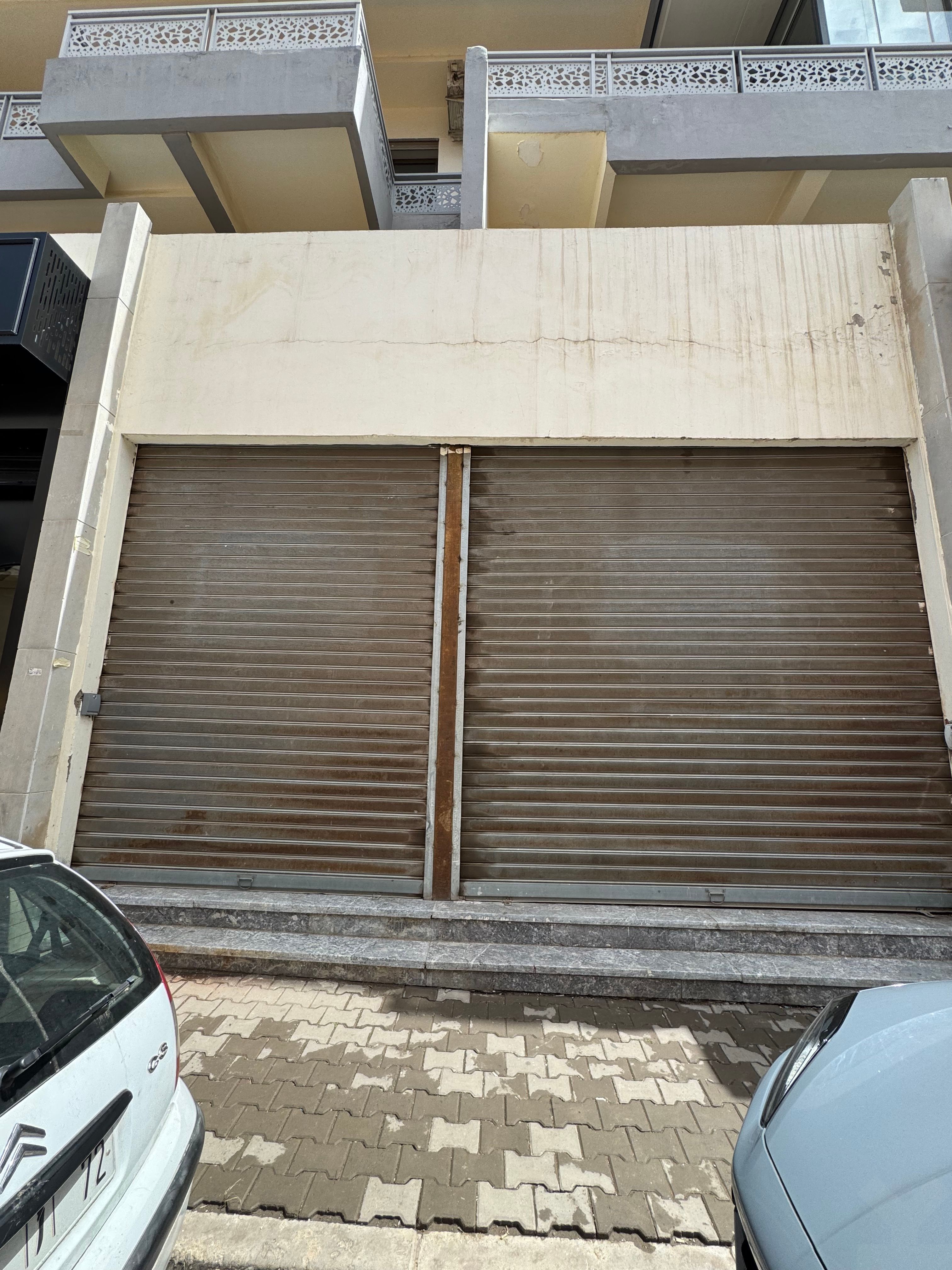 Local commercial — Casablanca