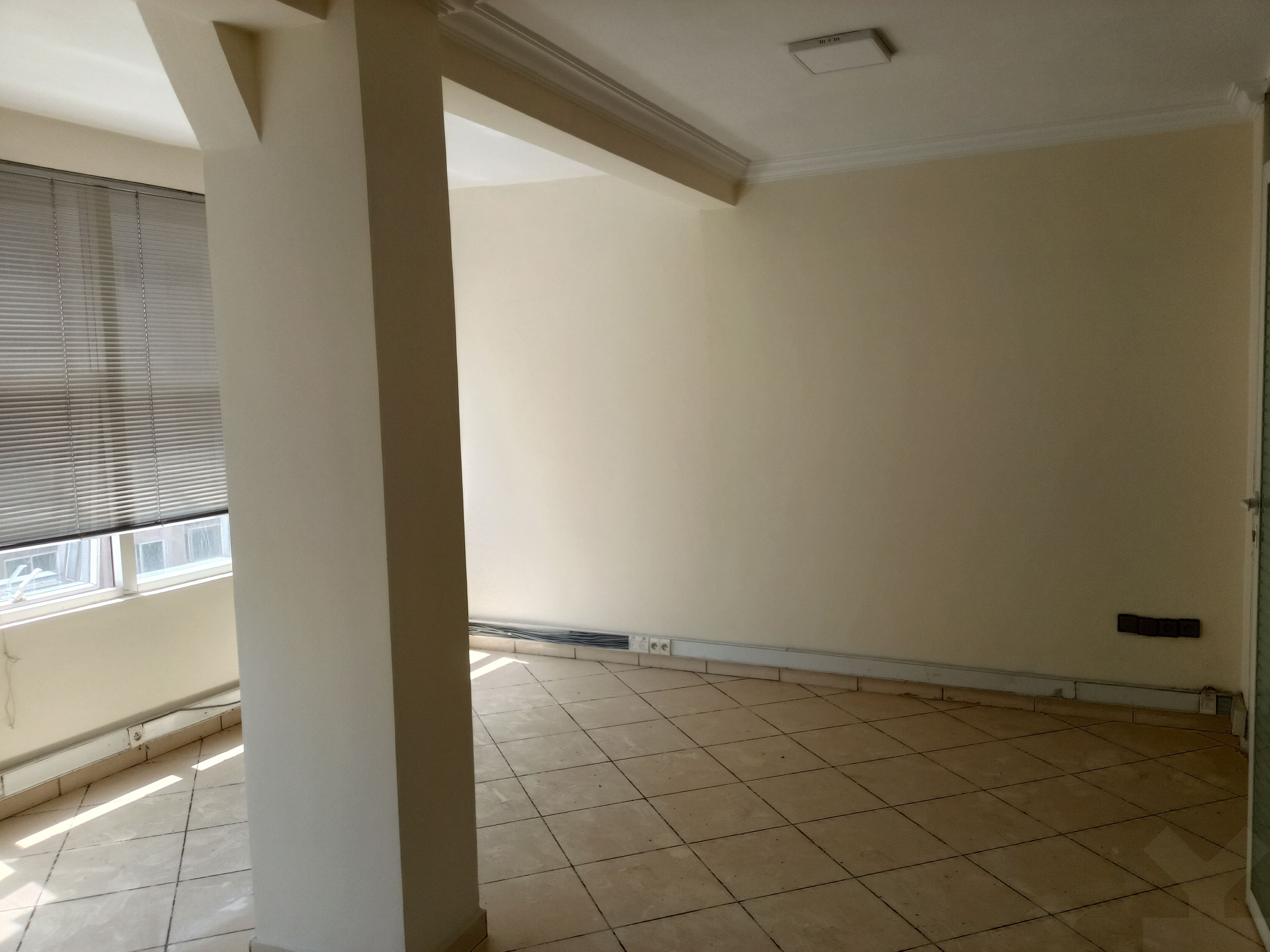 Bureau 123 m² f Fonciere — 9