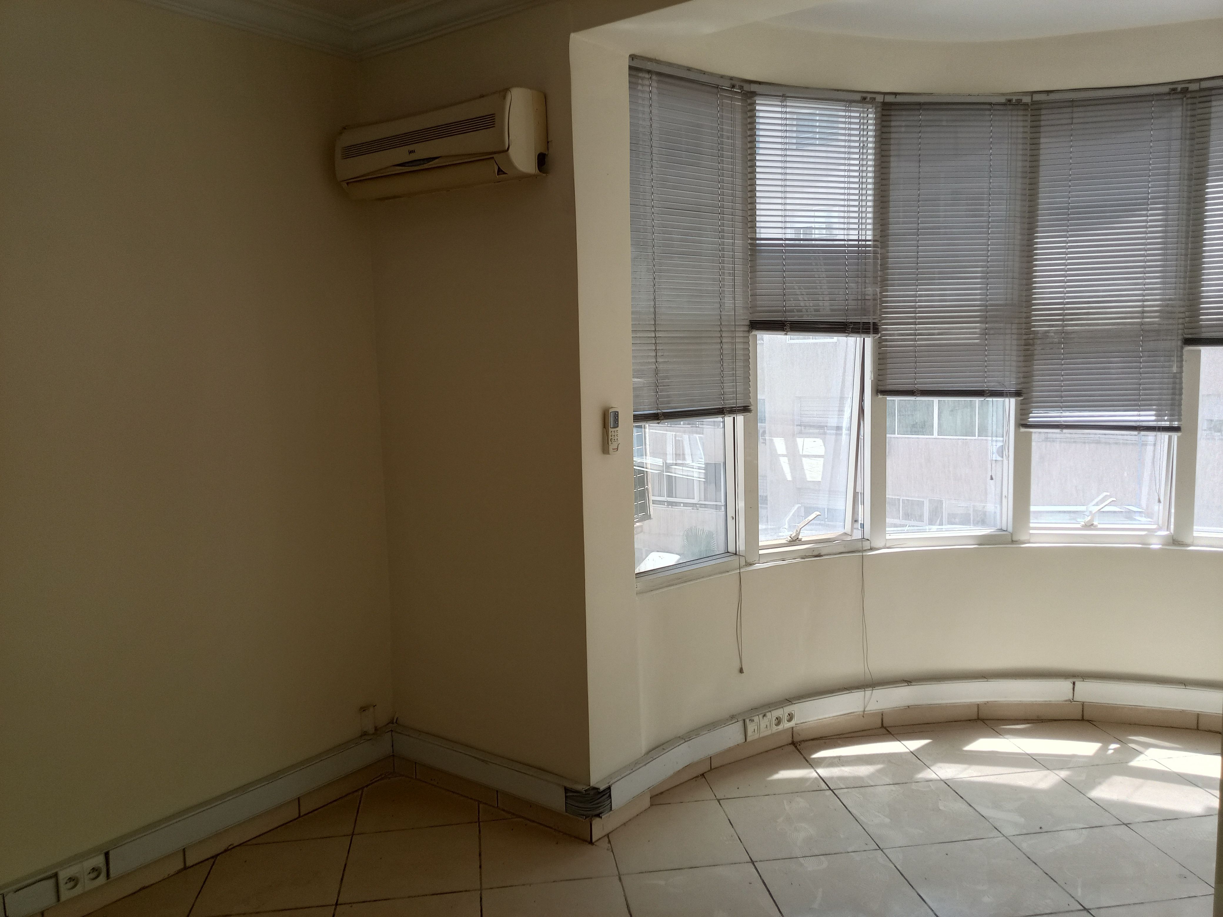 Bureau 123 m² f Fonciere — 8