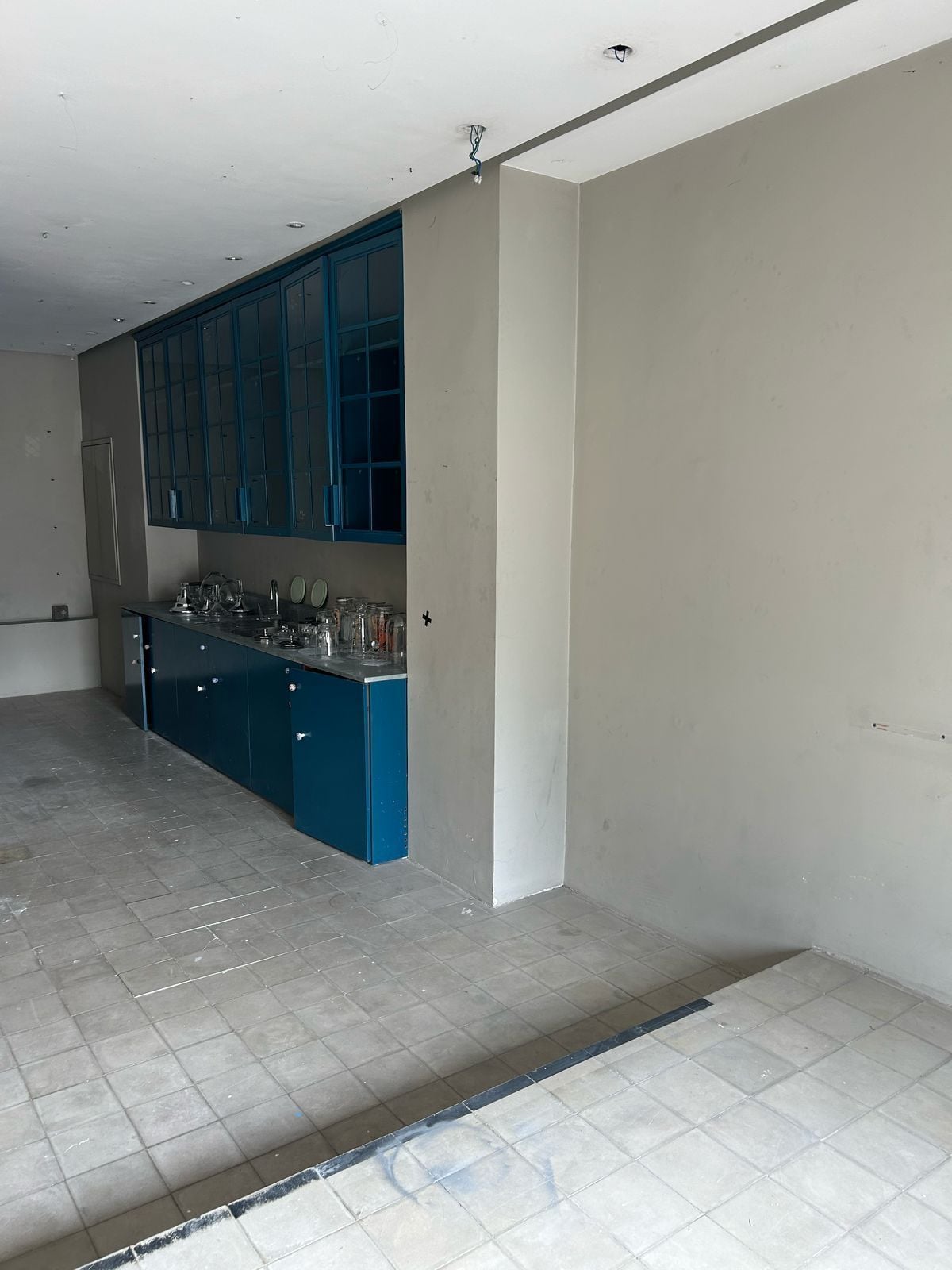 Local commercial — Casablanca — 2