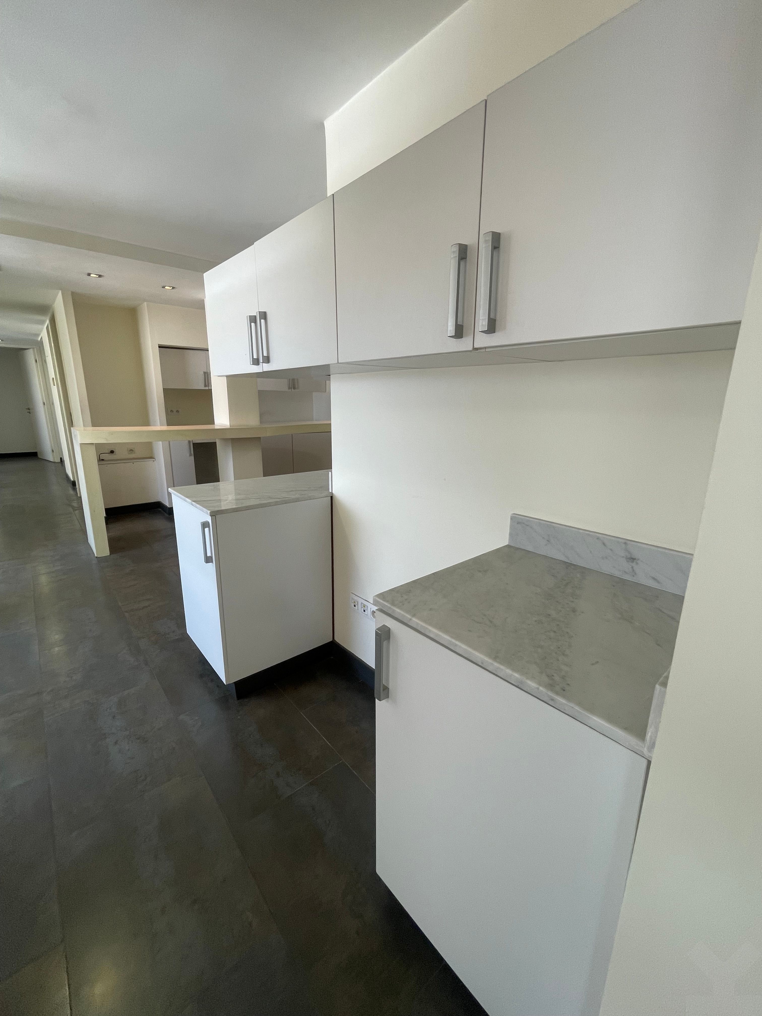Bureau 350 m² à Ain Sebaa — 12