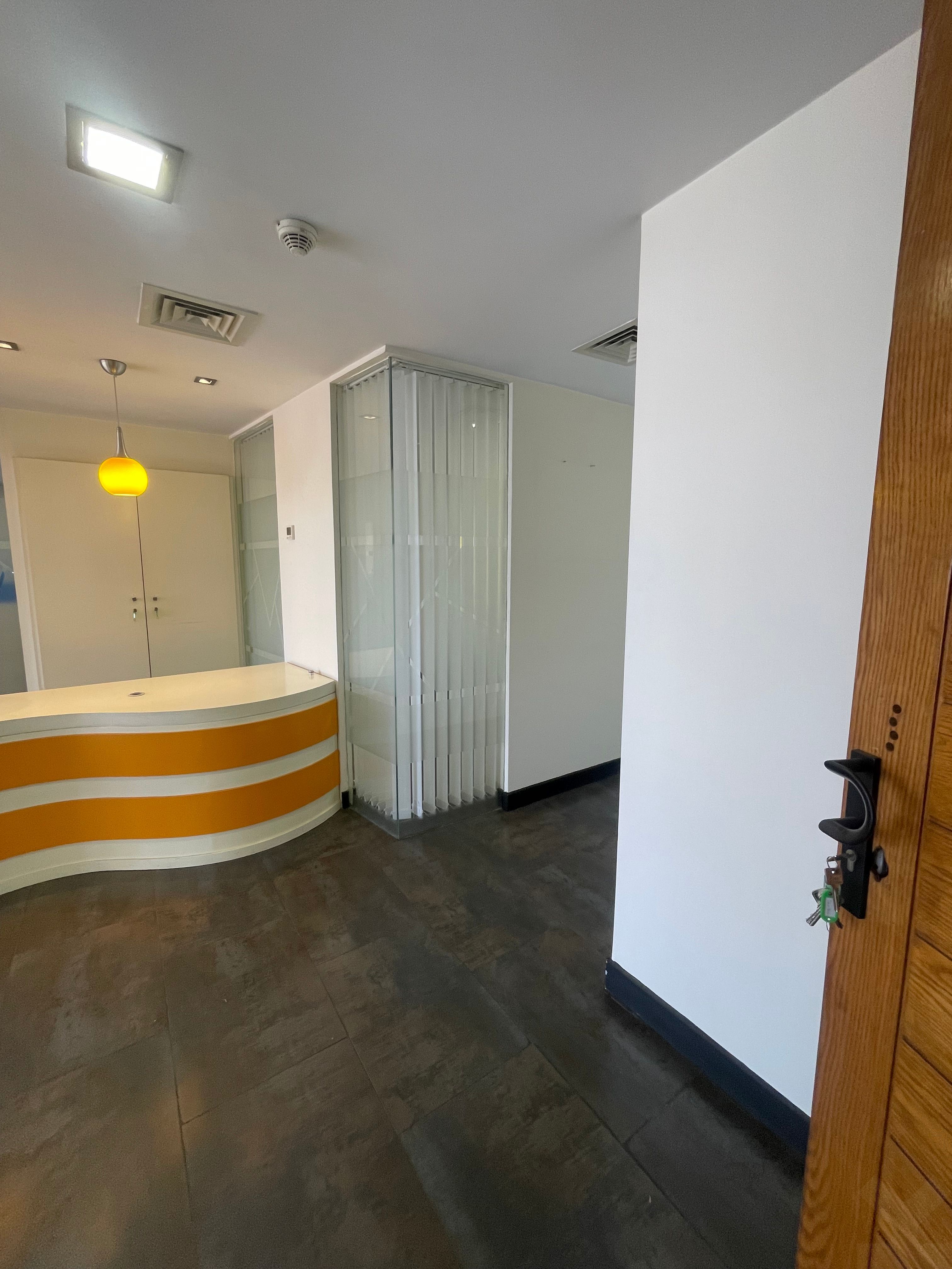 Bureau 350 m² à Ain Sebaa — 7