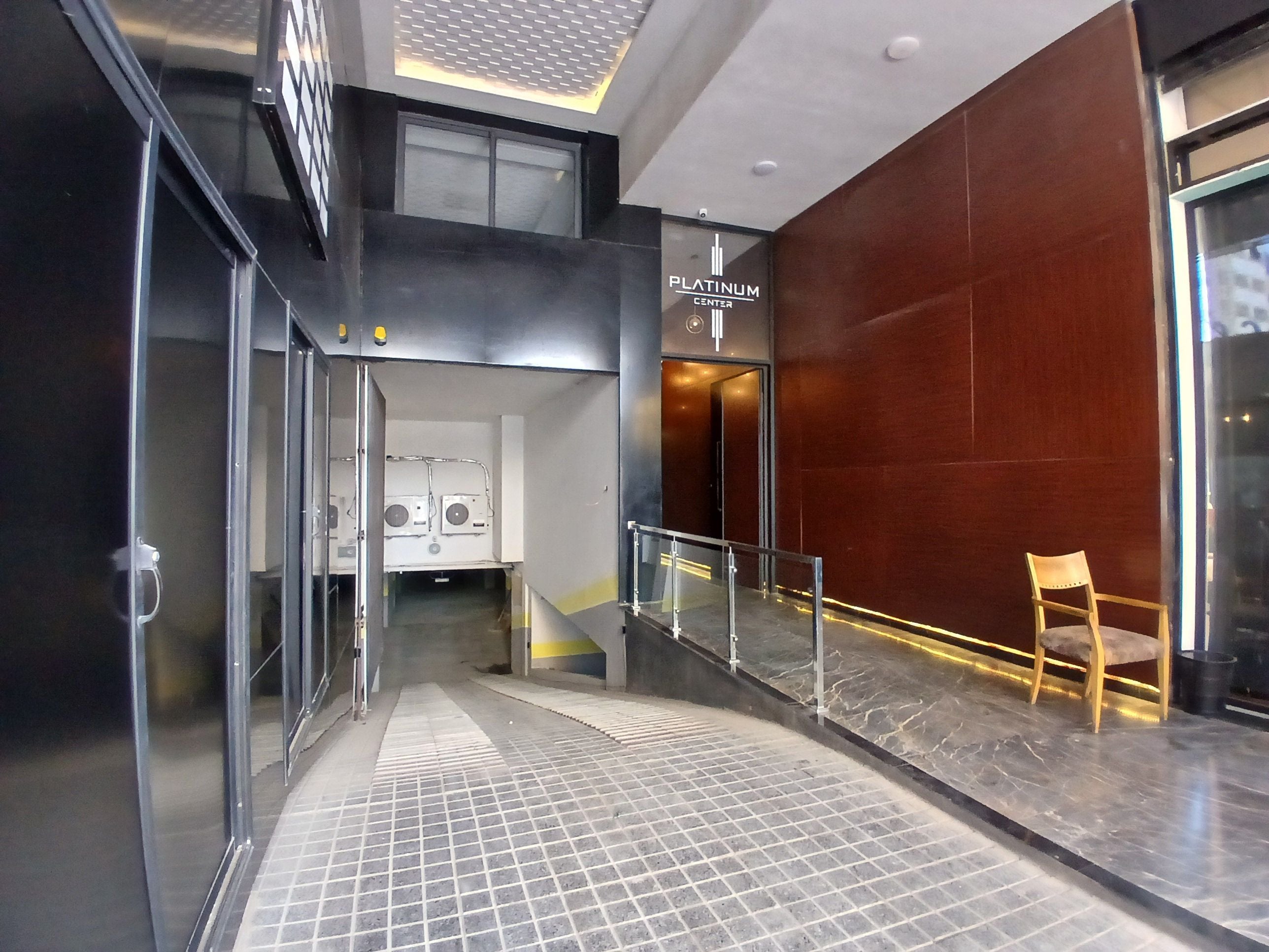 Bureau 88 m² à Oulfa — 7