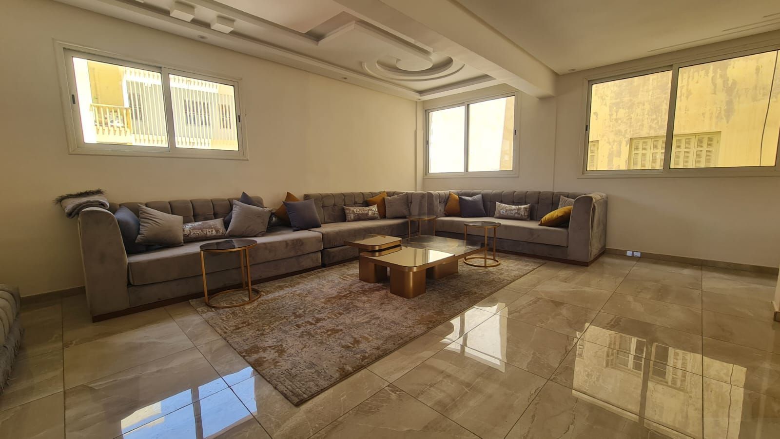 Bureau — Casablanca — 3