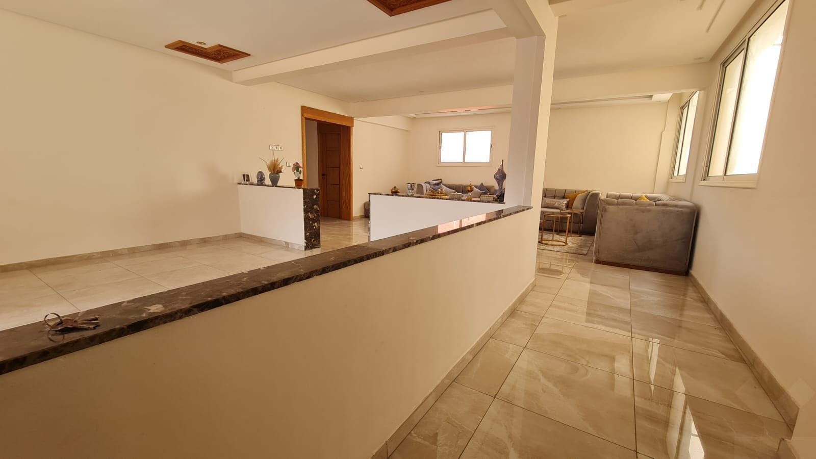Bureau — Casablanca — 2