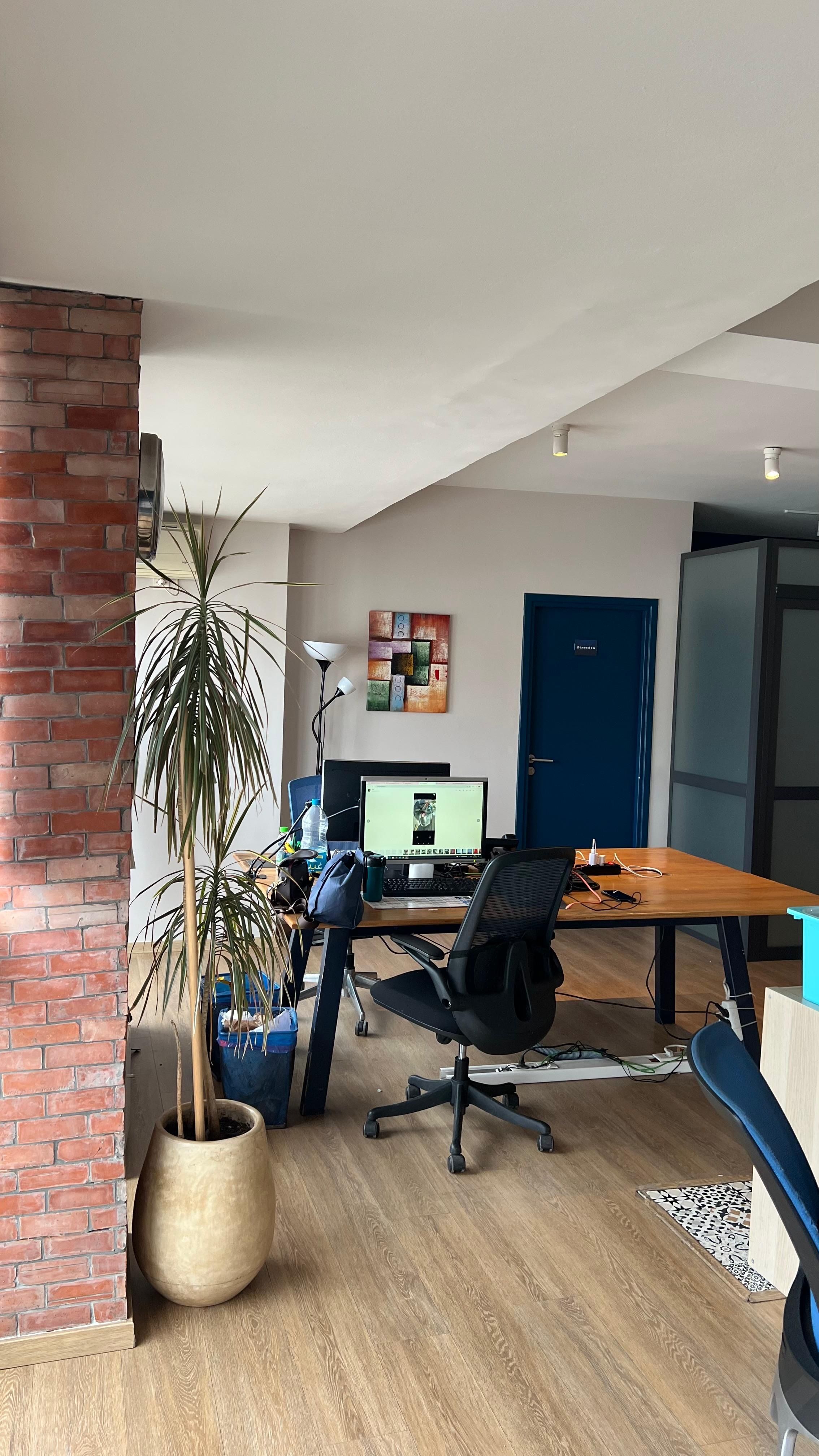 Bureau — Casablanca — 2