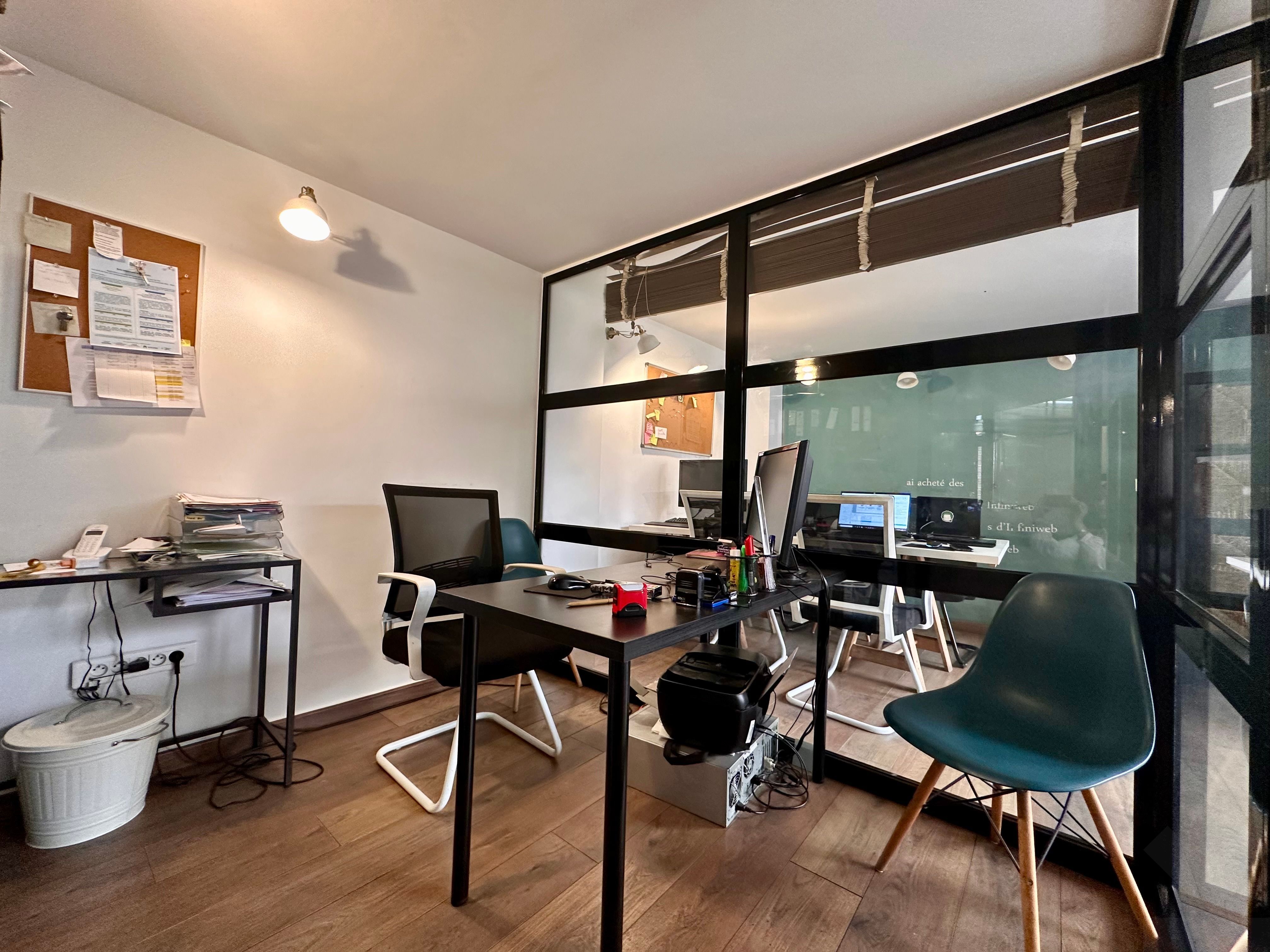 Bureau — Casablanca — 6