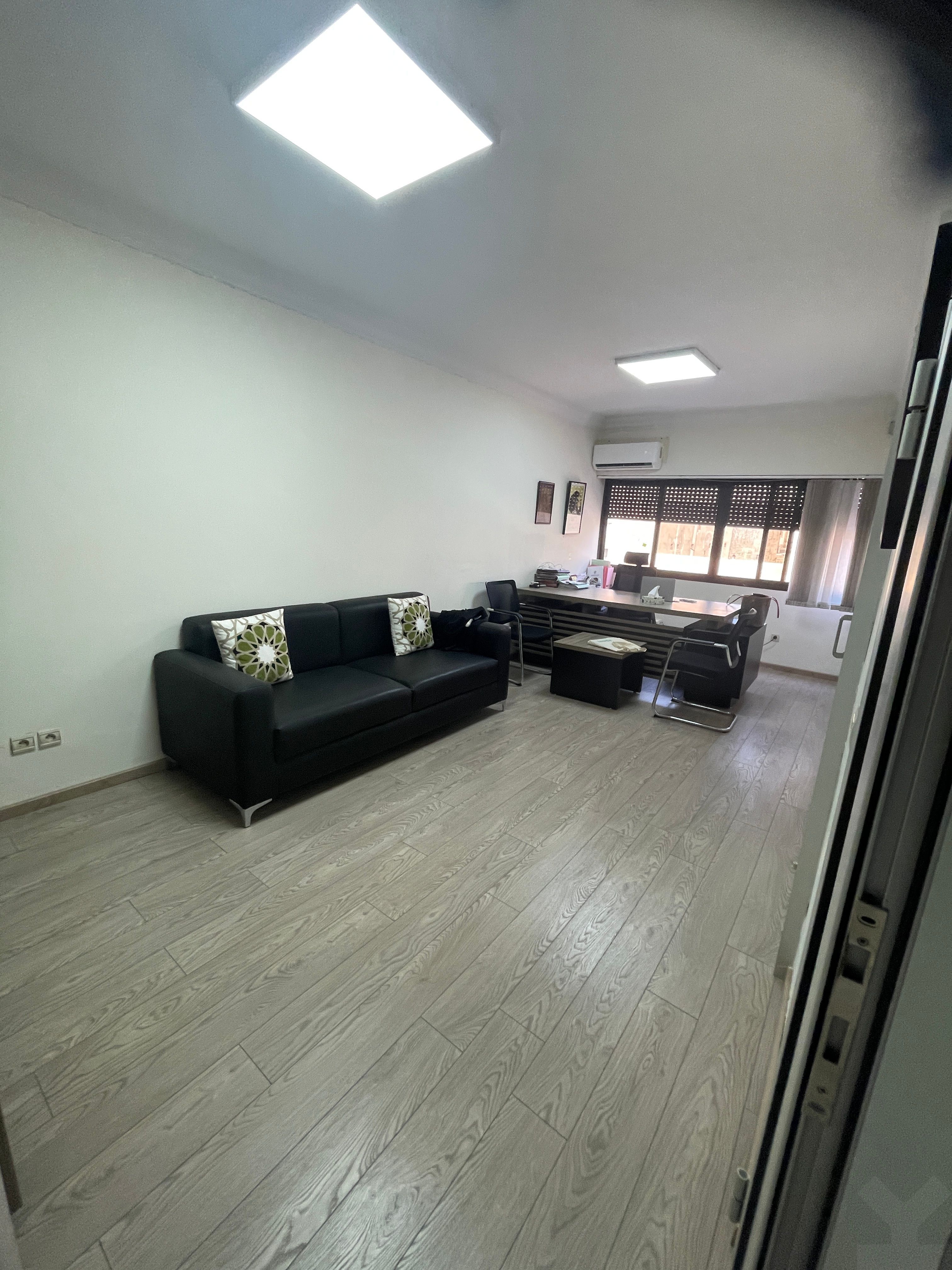 Bureau — Casablanca — 4