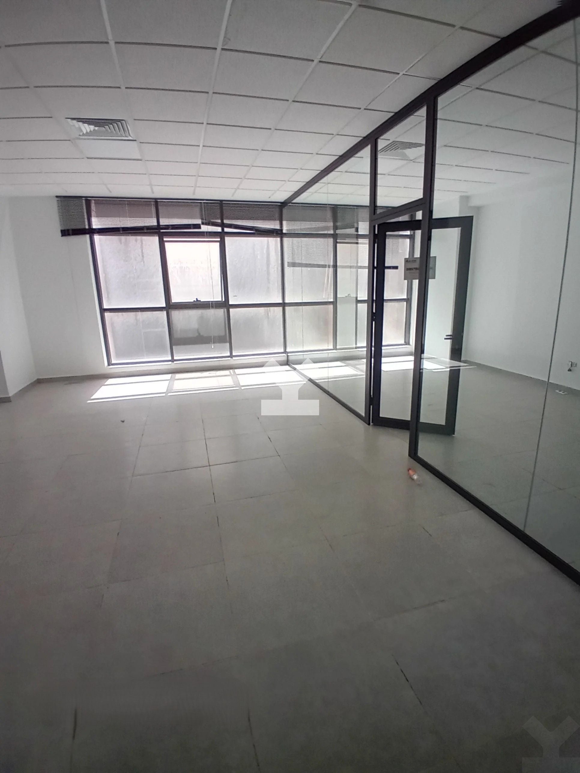 Bureau — Casablanca — 4