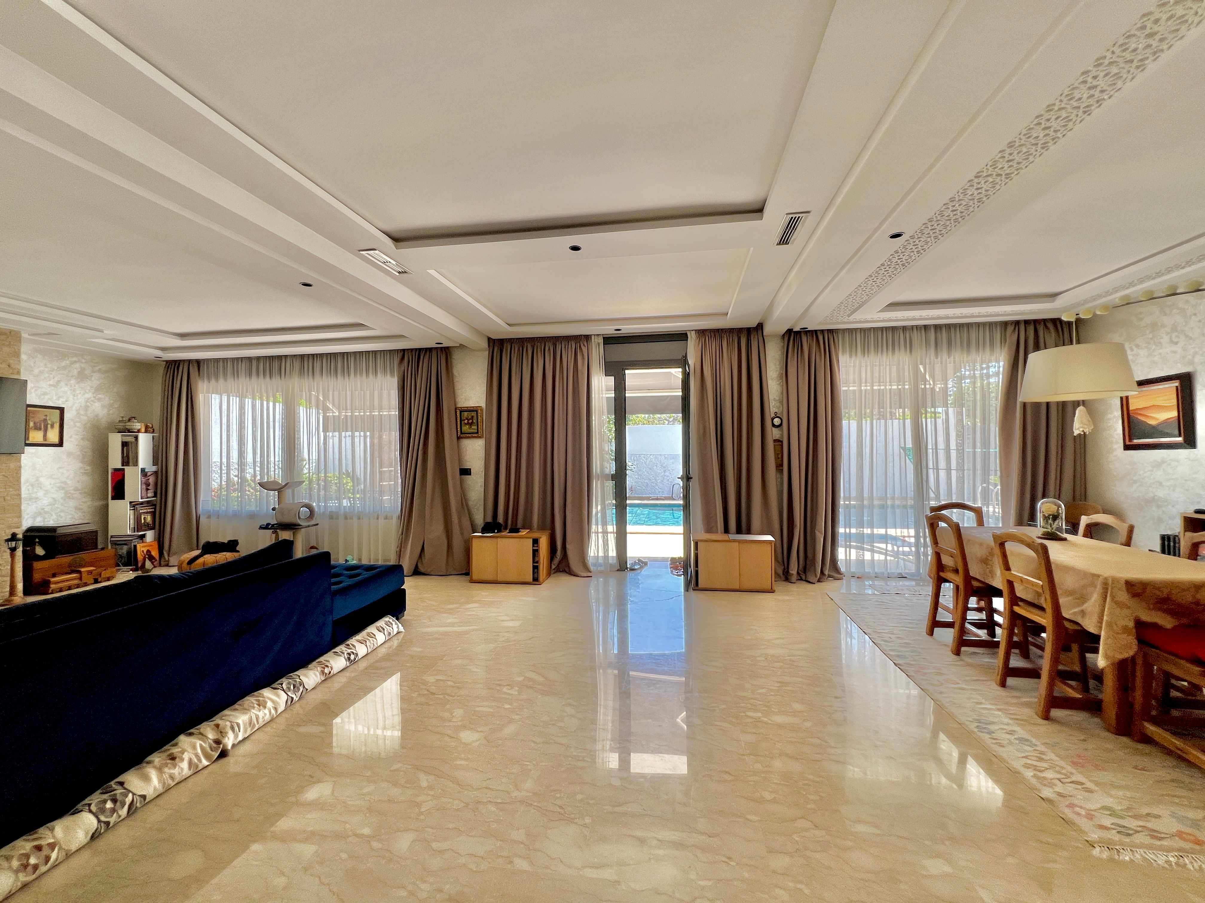 Villa 732 m² à Chantilly (Hippodrome) — 7