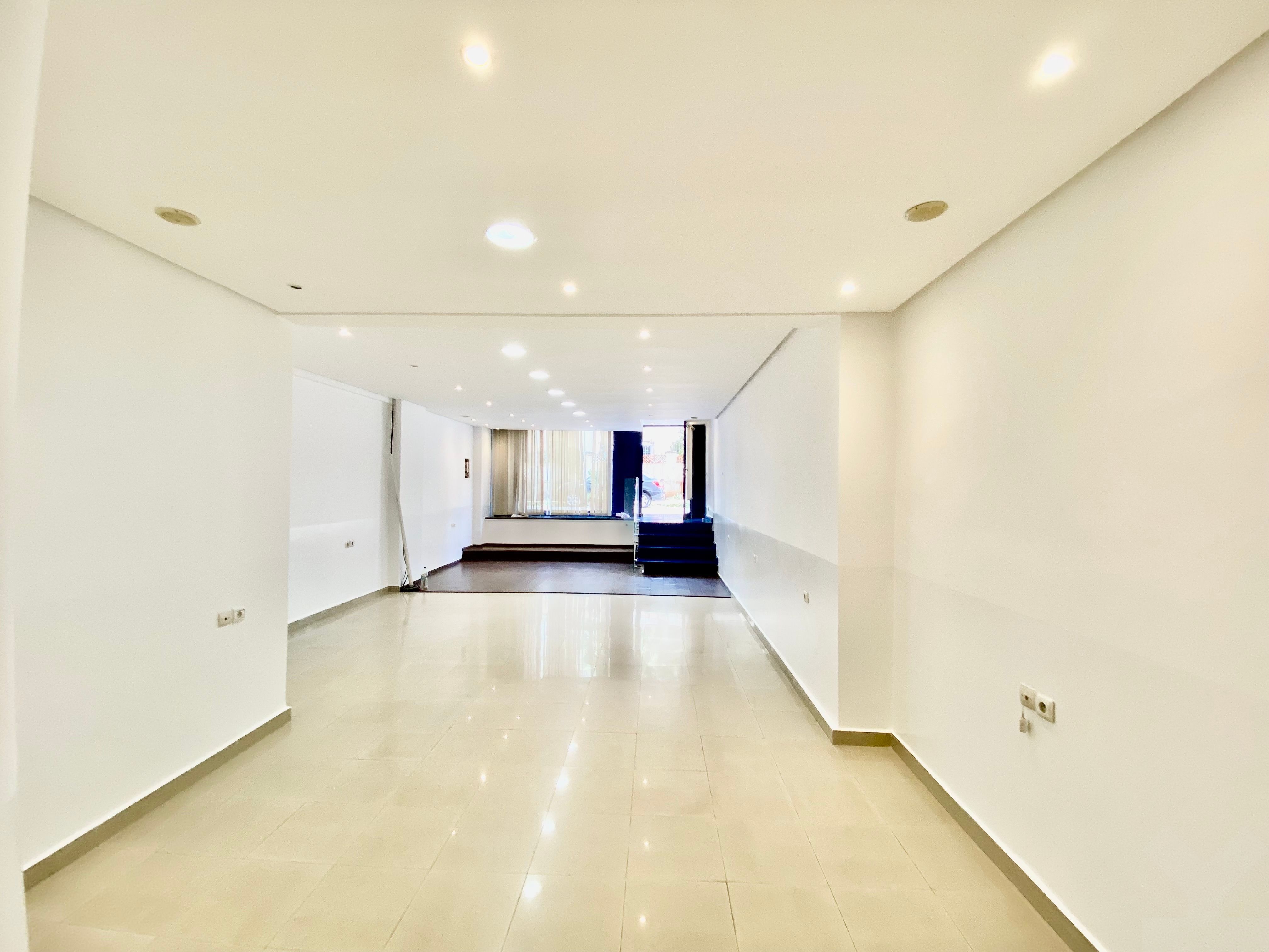 محل تجاري 89 م² في Plateau — 11