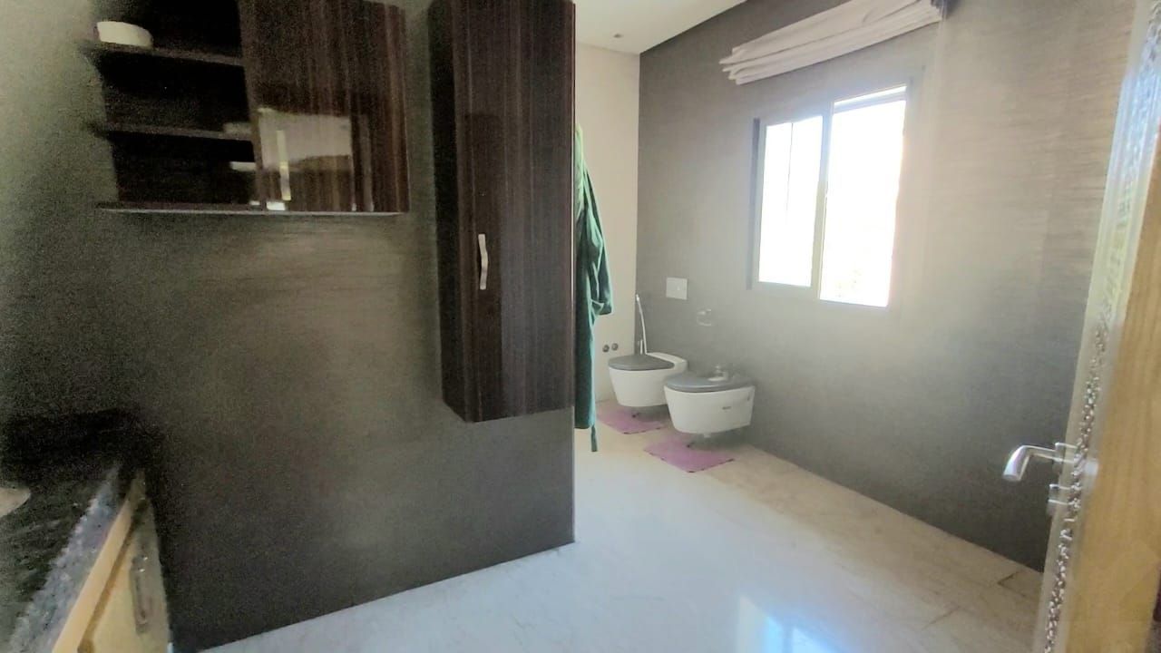 Villa 633 m² à Polo (Maarif) — 24