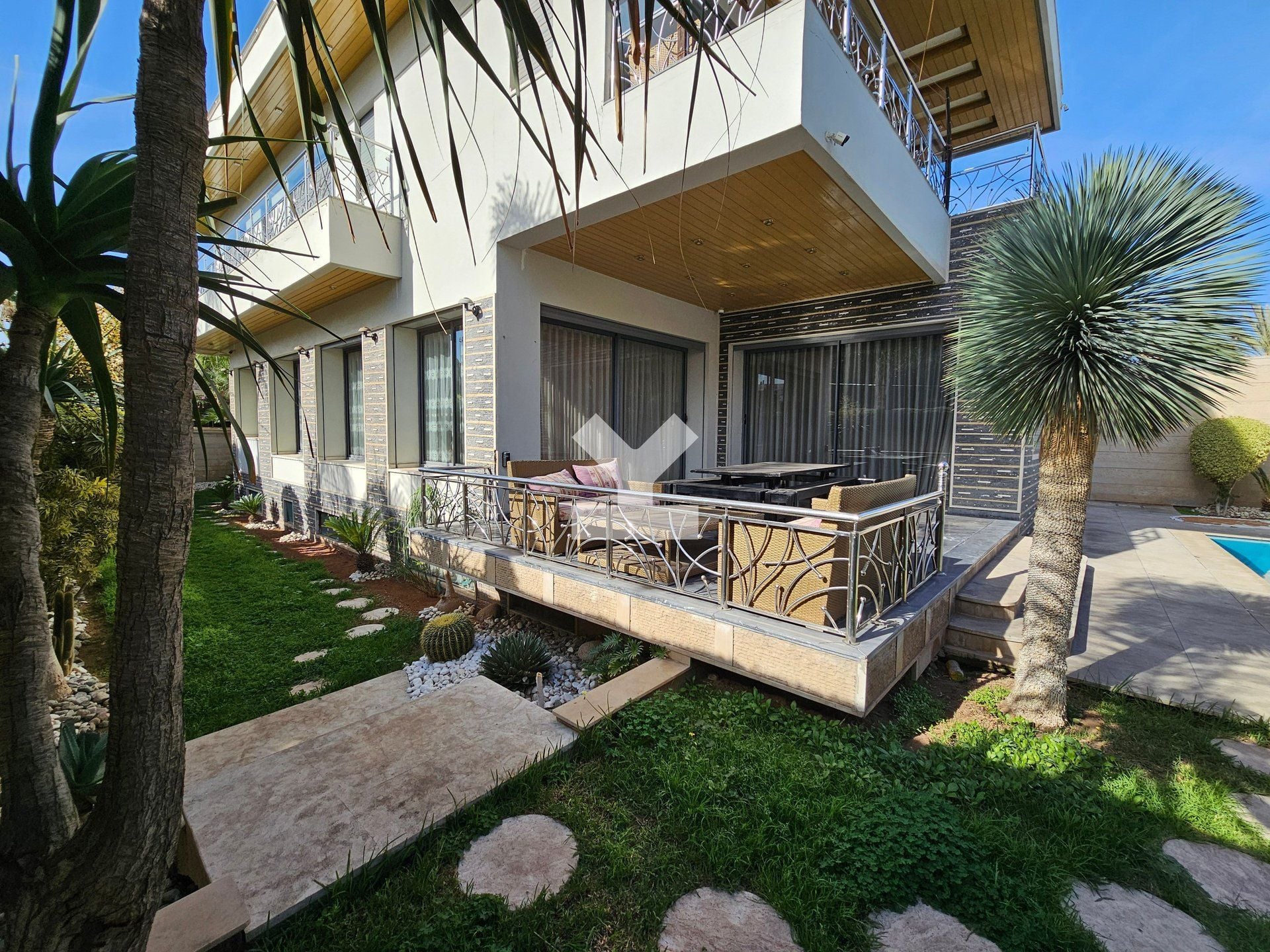 Villa 787 m² à Polo (Maarif) — 33