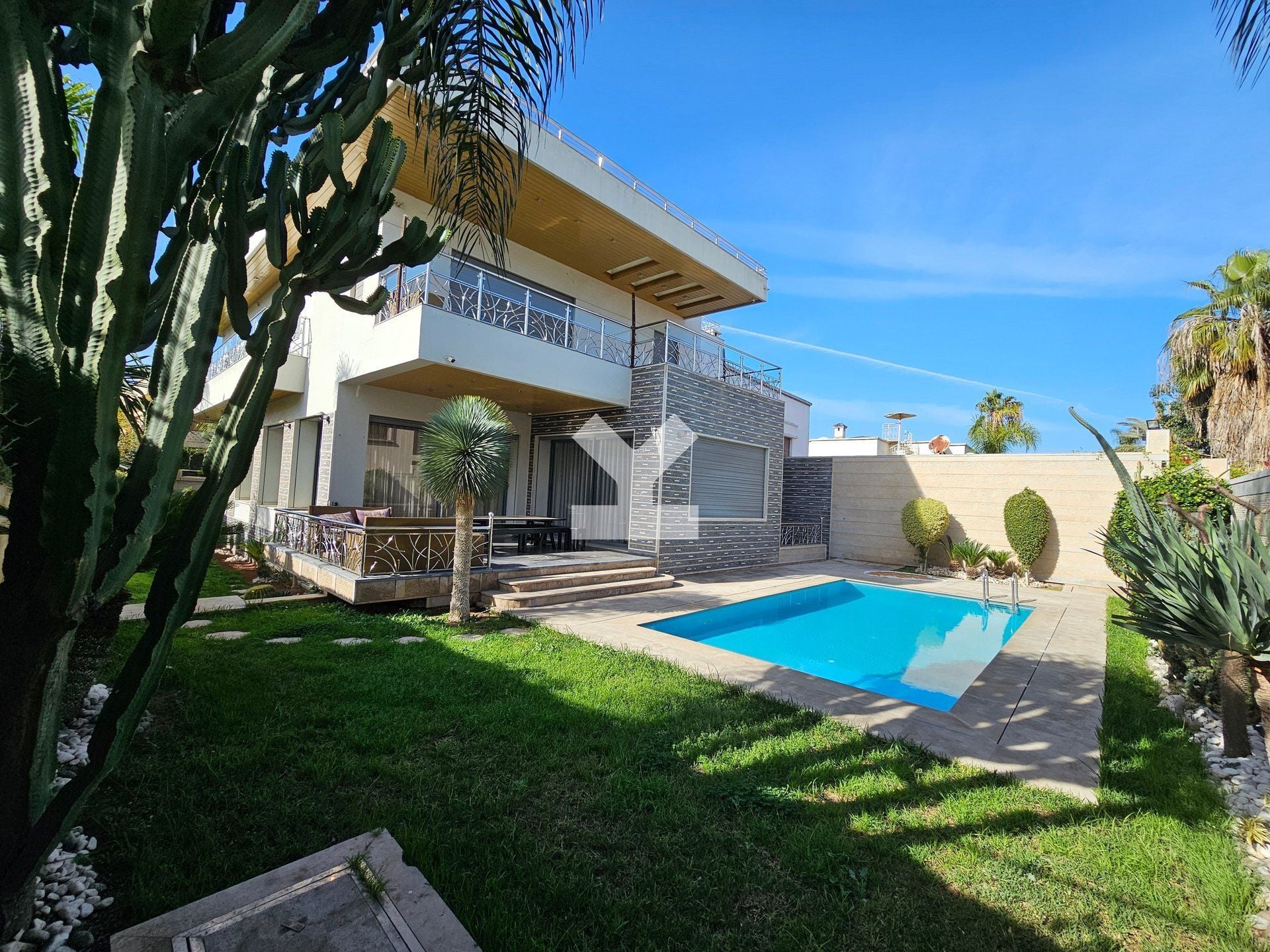 Villa 633 m² à Polo (Maarif) — 29