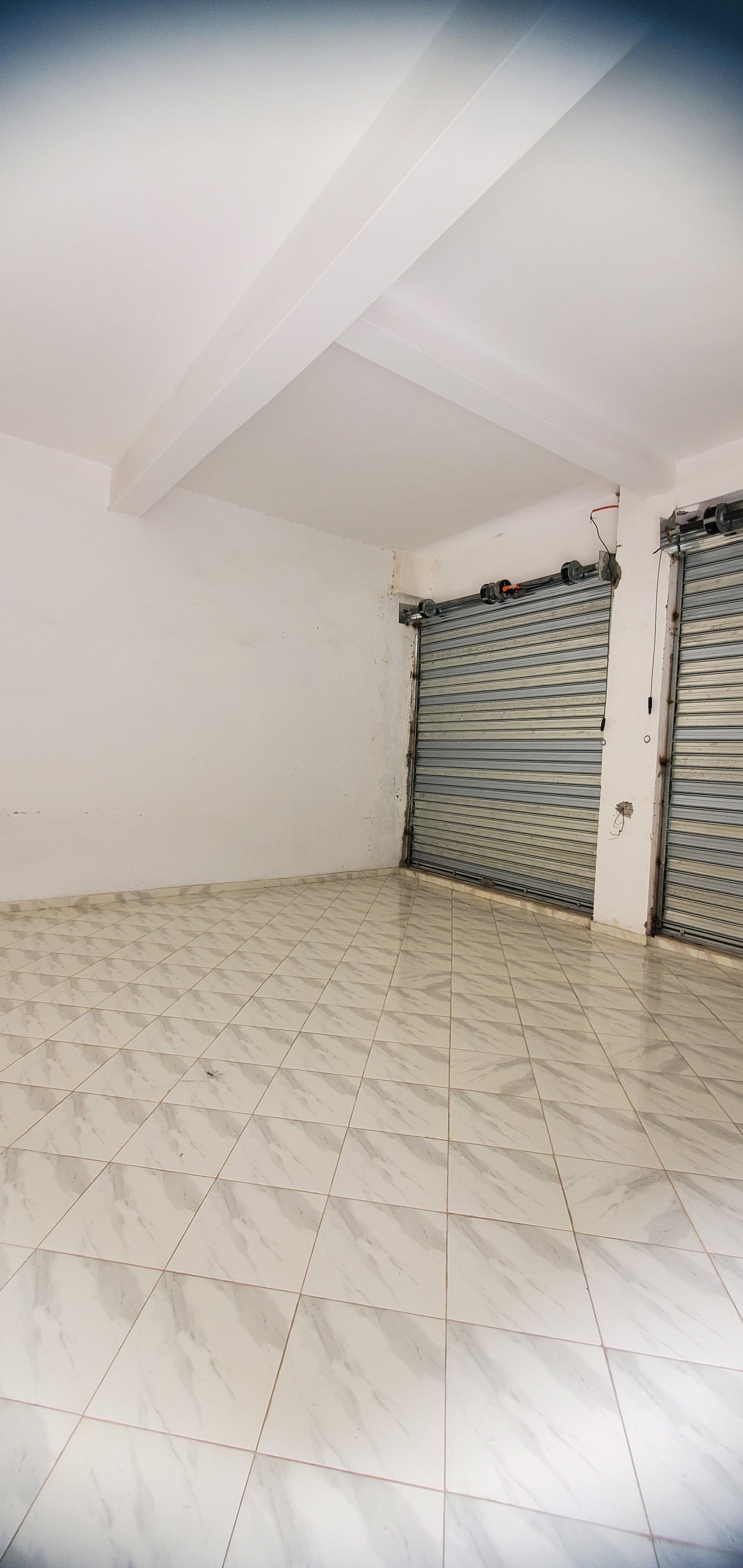 Local commercial — Casablanca — 3