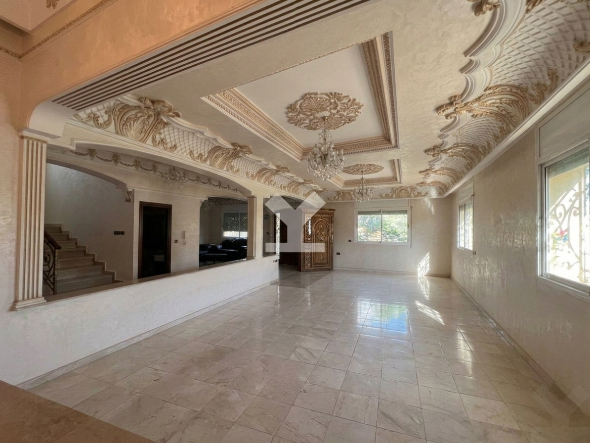 Villa 323 m² f Al Osra — 9