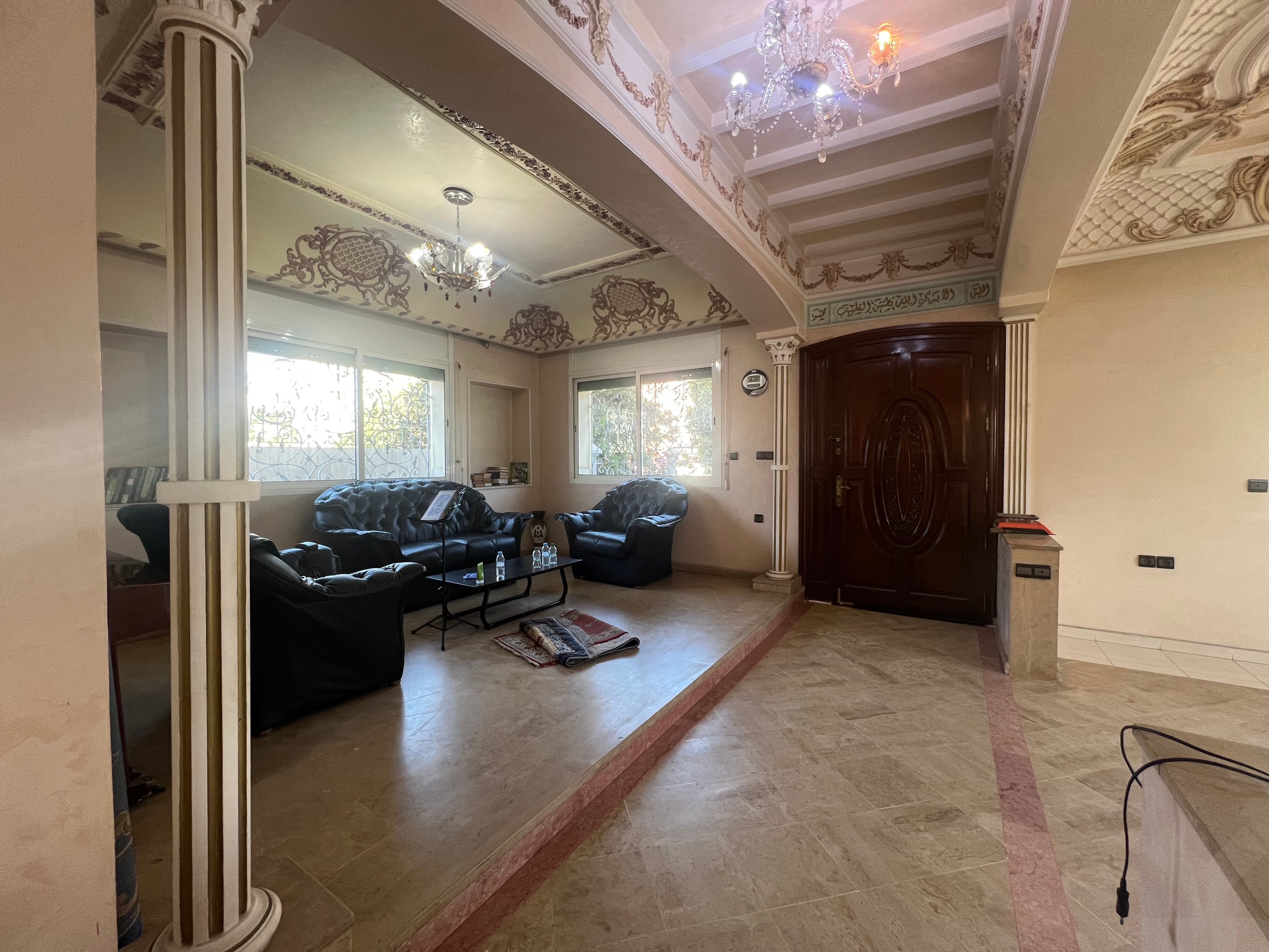 Villa — Casablanca