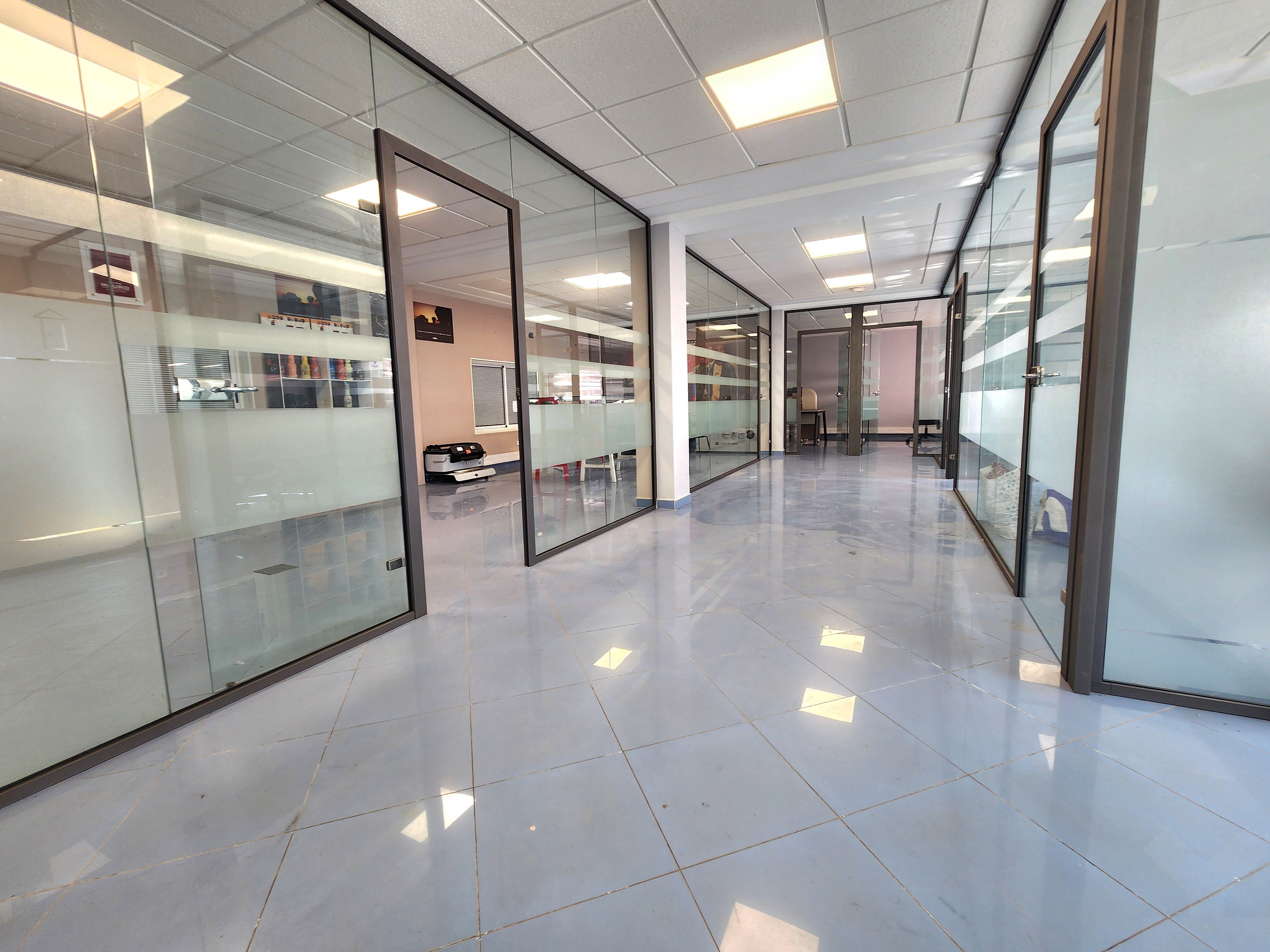 Local commercial 1101 m² f Alsace Loraine — 13