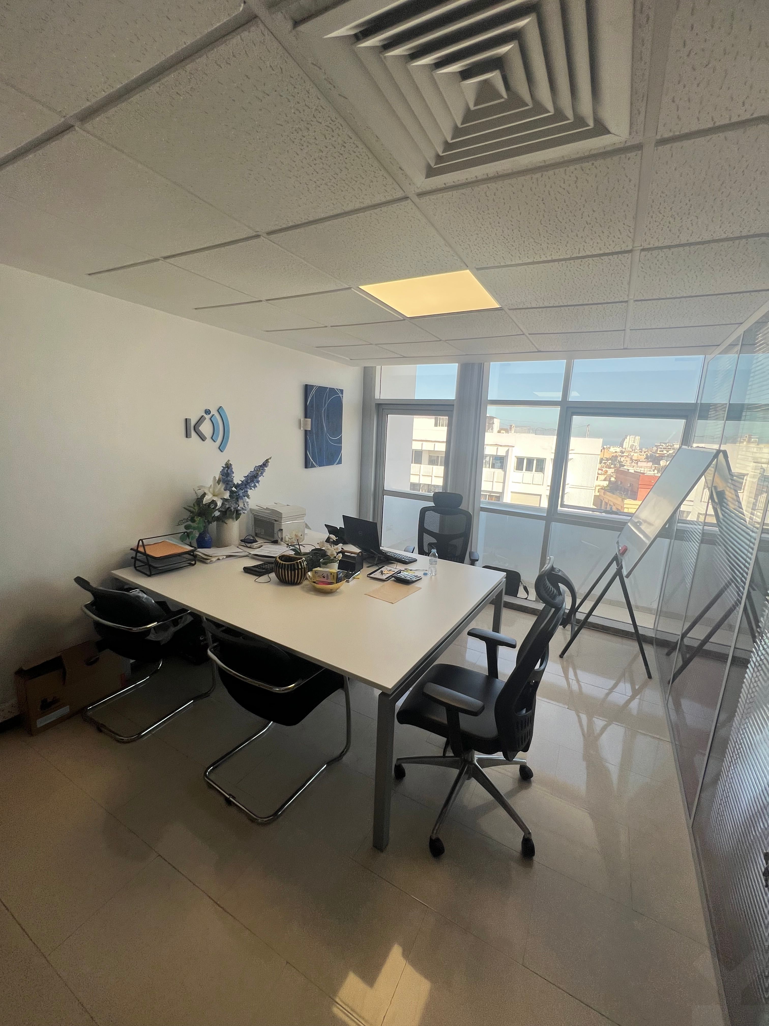 Bureau — Casablanca — 3