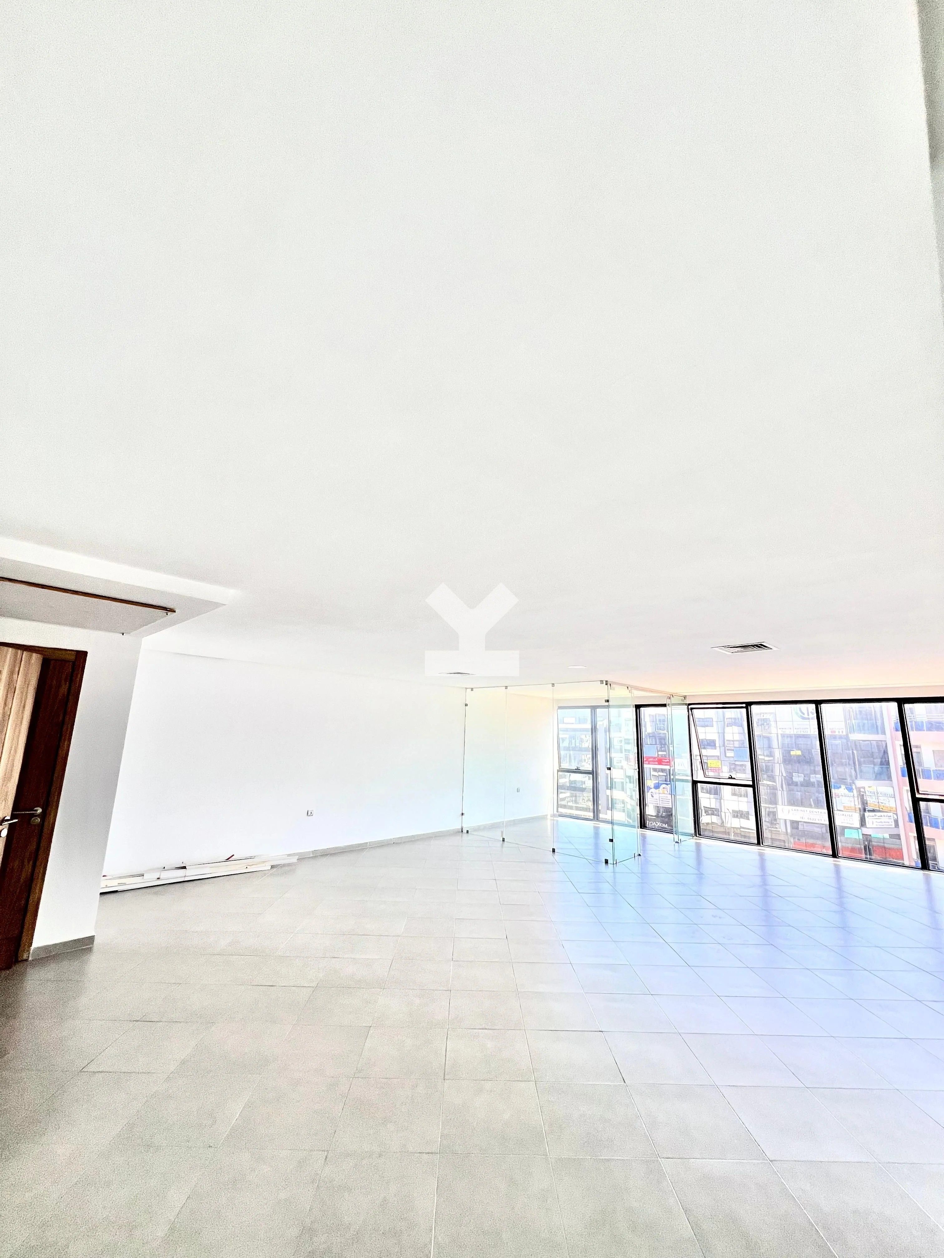 Bureau — Casablanca — 4
